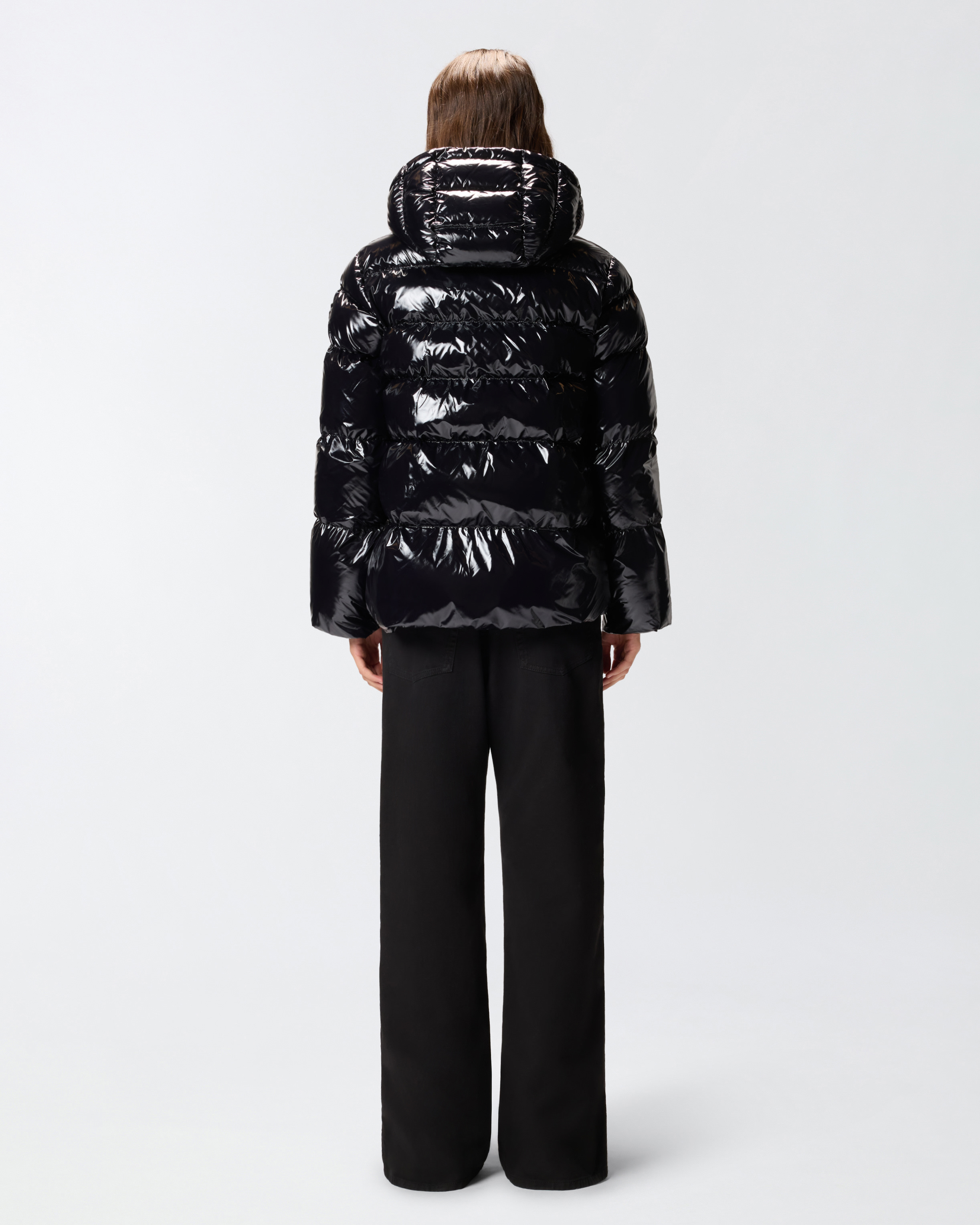 Piumino in crystal nylon con cappuccio 2