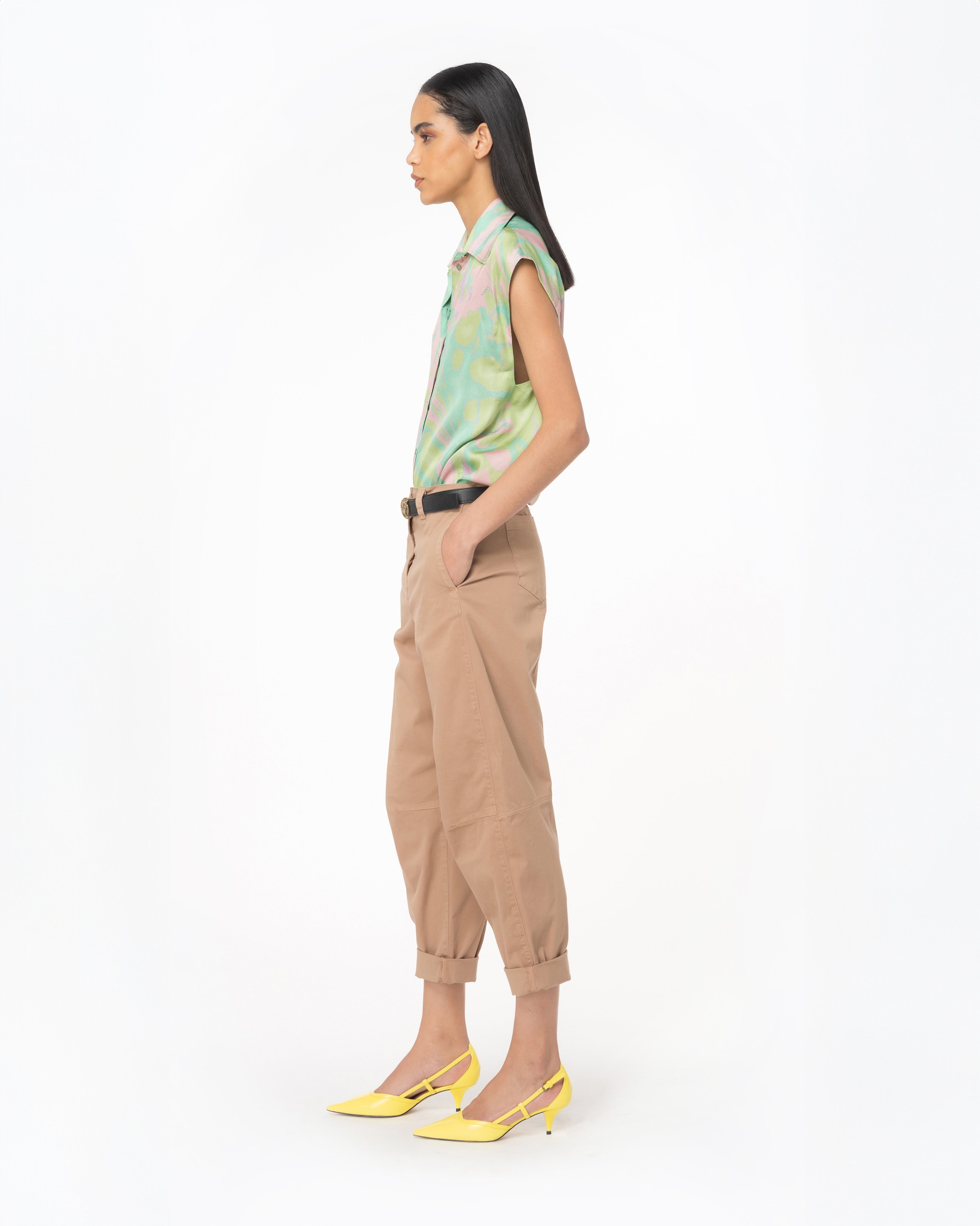 Shop Pinko Pantalon Carotte En Tricotine In Beige Brun Fauve