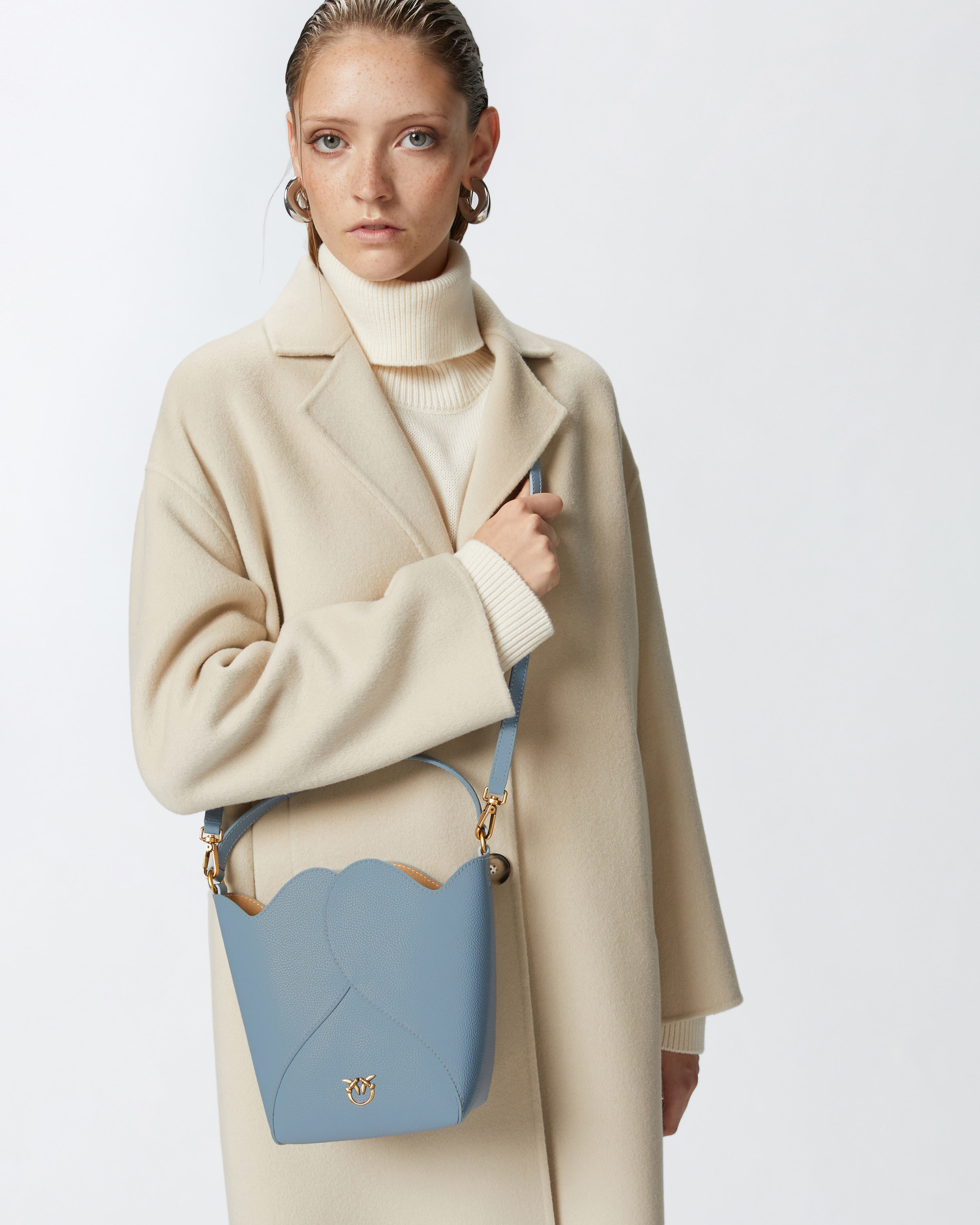 Pinko bucket bag deals