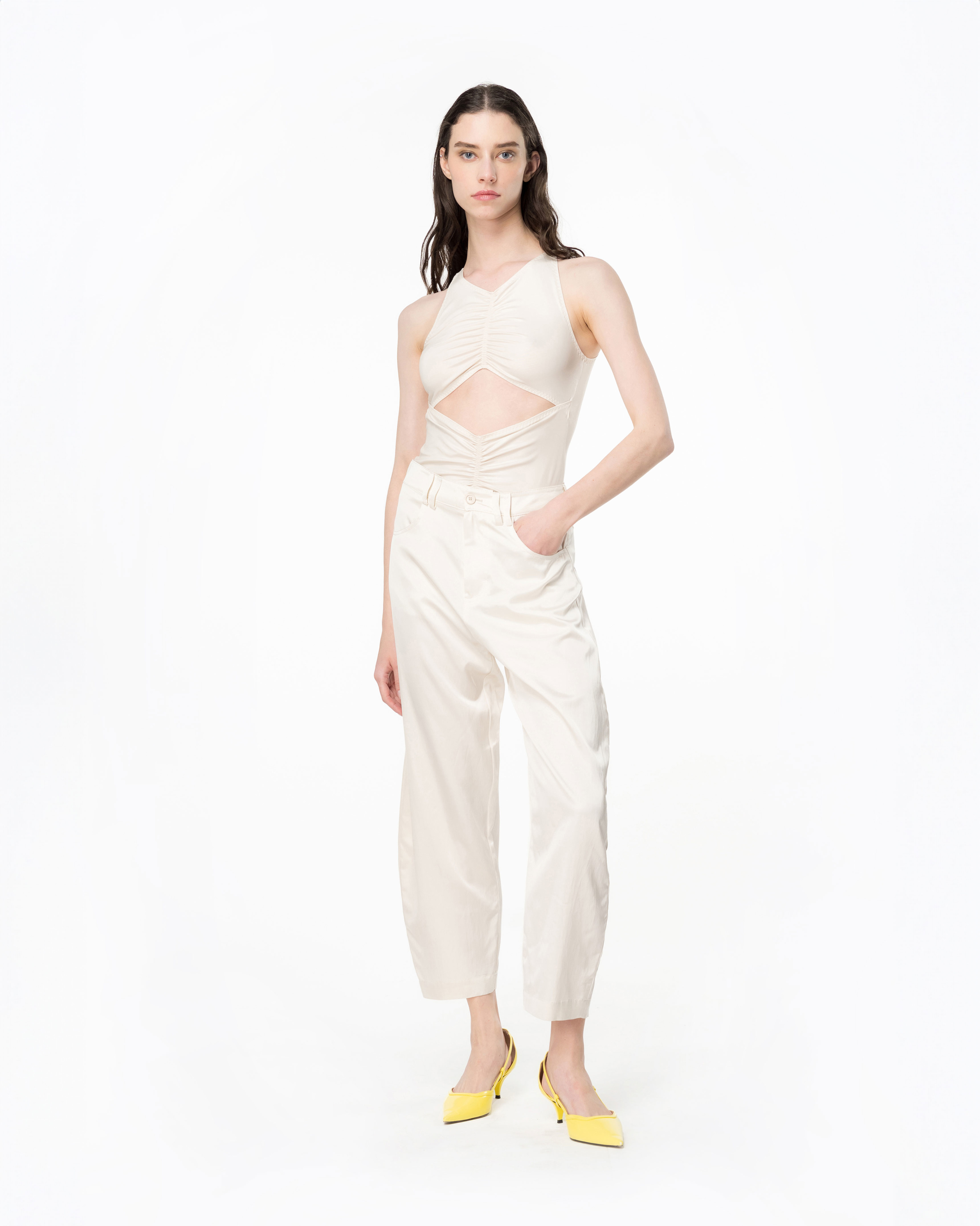 Shop Pinko Pantalon Barrel En Satin In Solid Pink