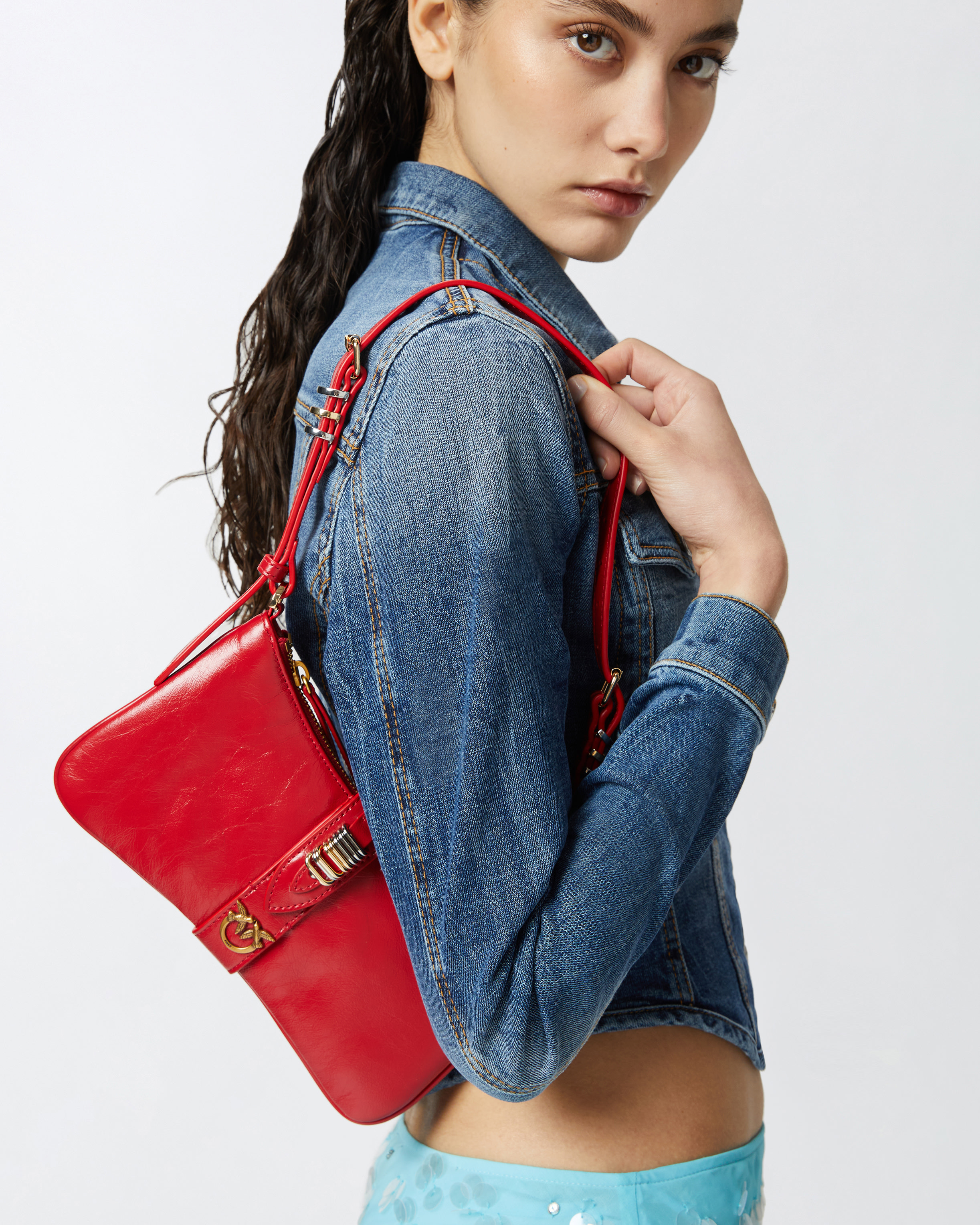 Pinko Shiny Leather Shoulder Bag With Rings In Rouge-or Antique