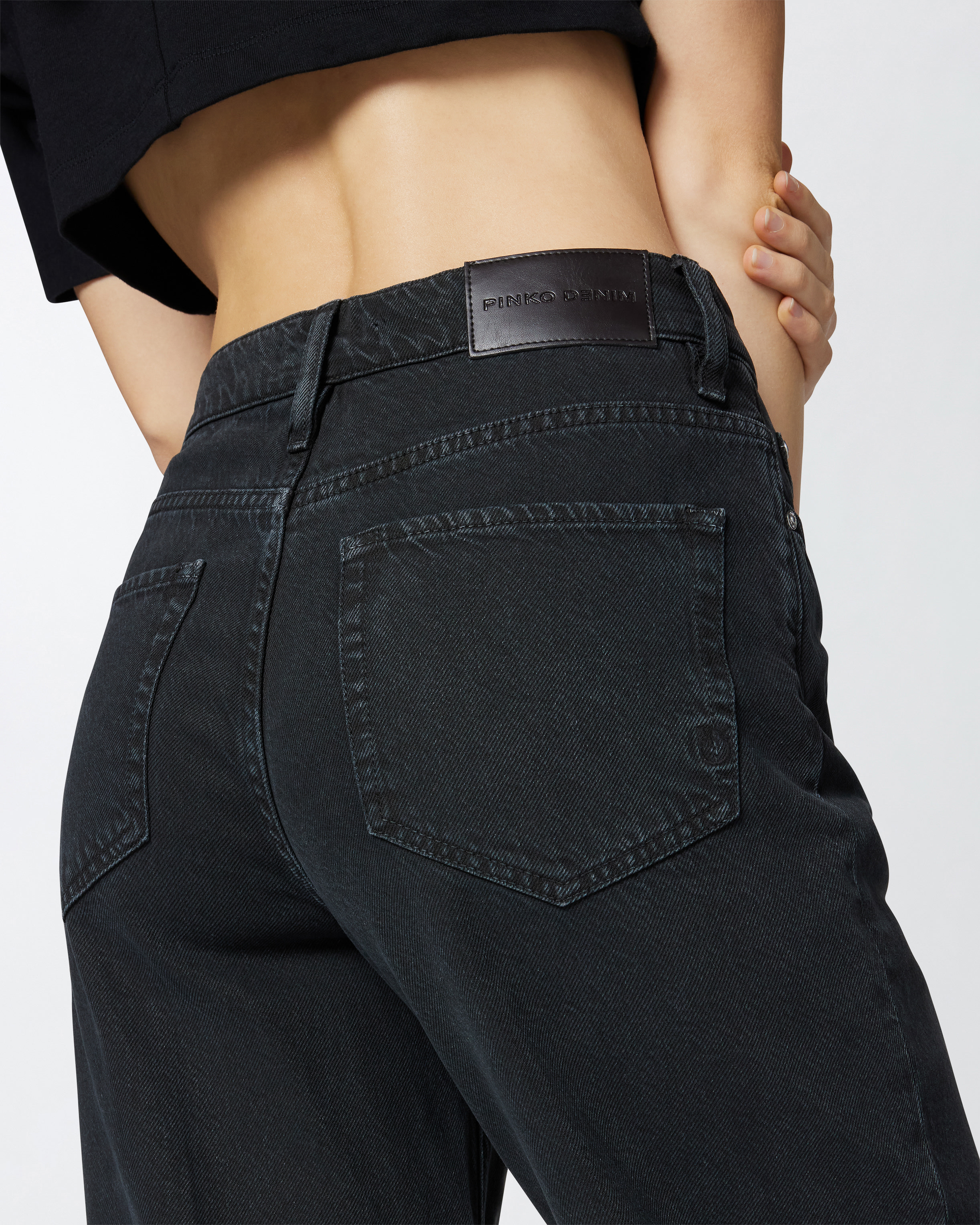 デニム・ジーパン PINKO Women Denim Pants 103857A2H6Z99 Black Balloon-fit jeans in soft bull denim PINKO → Shop Online