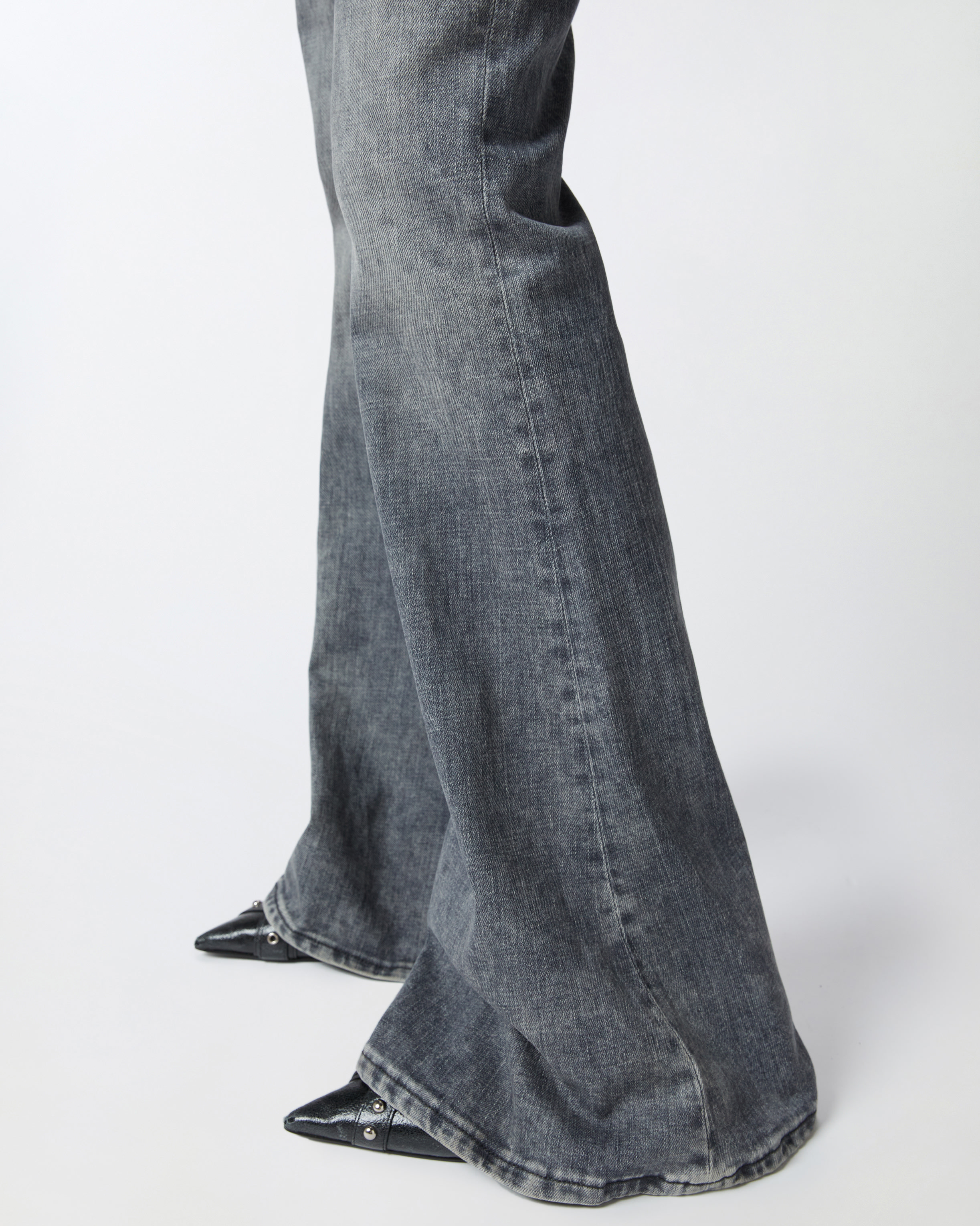 Pinko Filippa Mid-rise Flared Jeans In Vintage Grey Wash