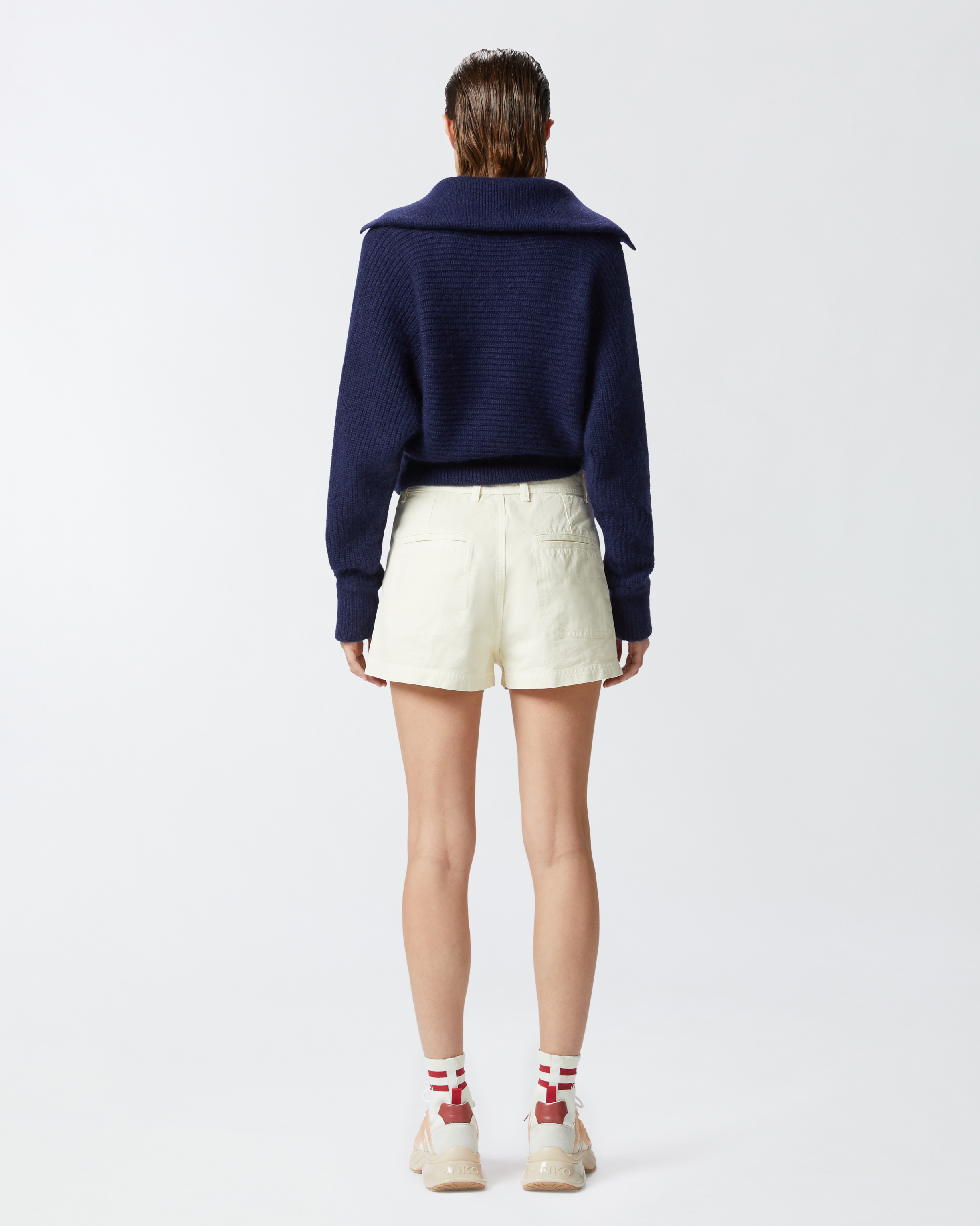Pinko Cotton Shorts With Pockets In Blanc Lait