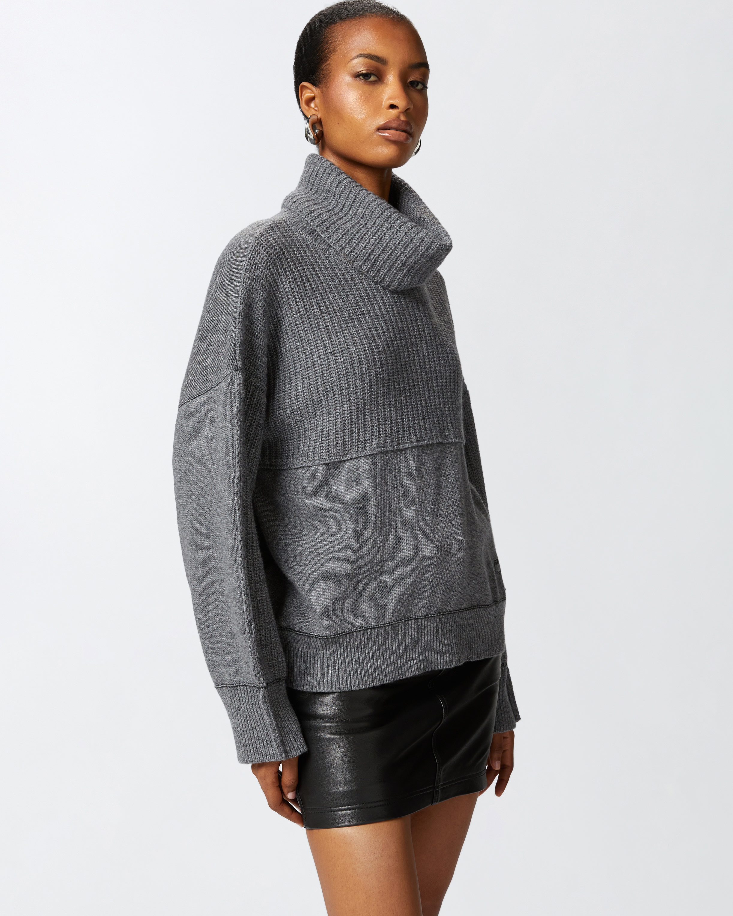 Свитер из шерсти и тонкого кашемира - СЕРЫЙ - large