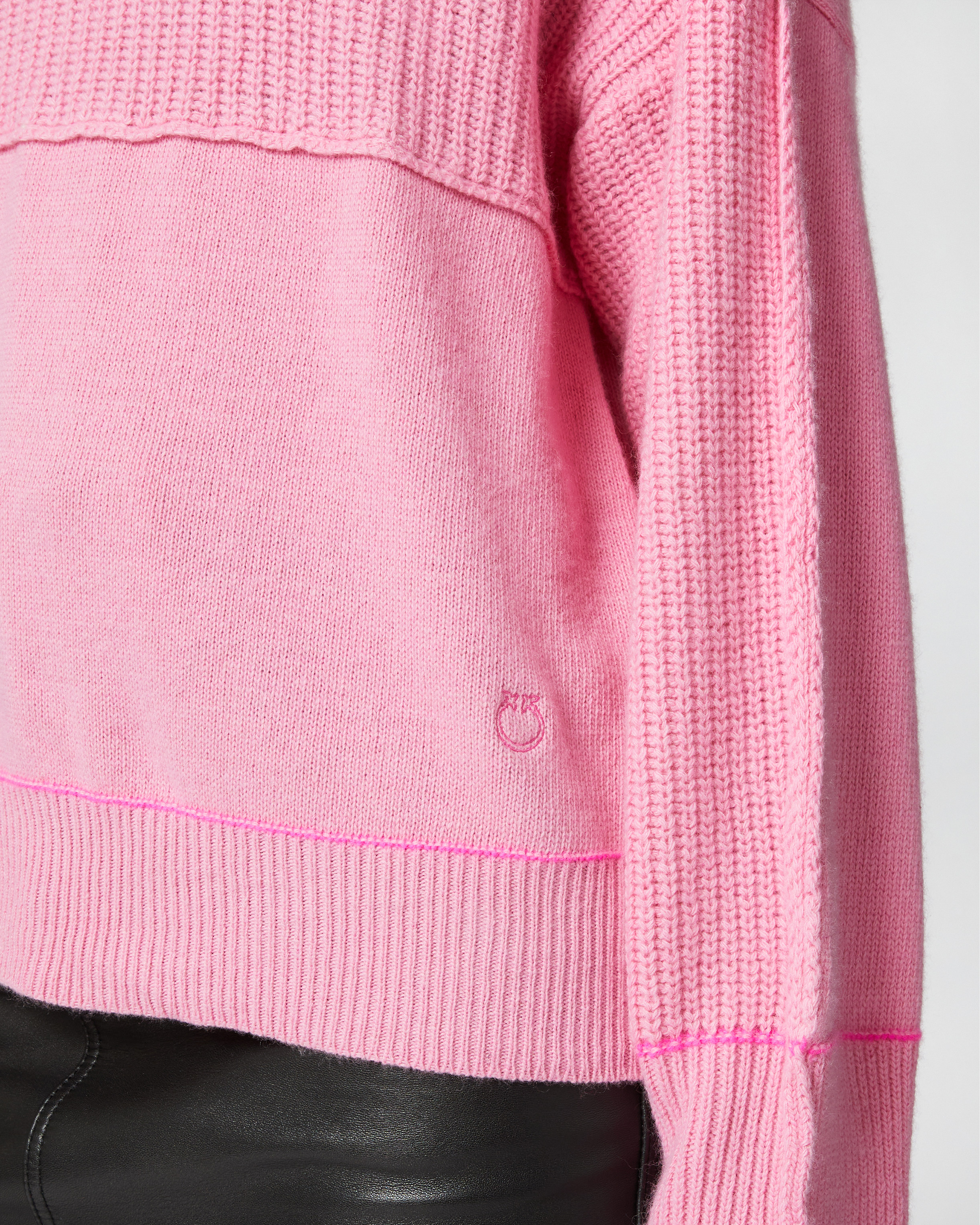 Pinko Fine Wool And Cashmere Turtleneck Jumper In Cashmere Pink
