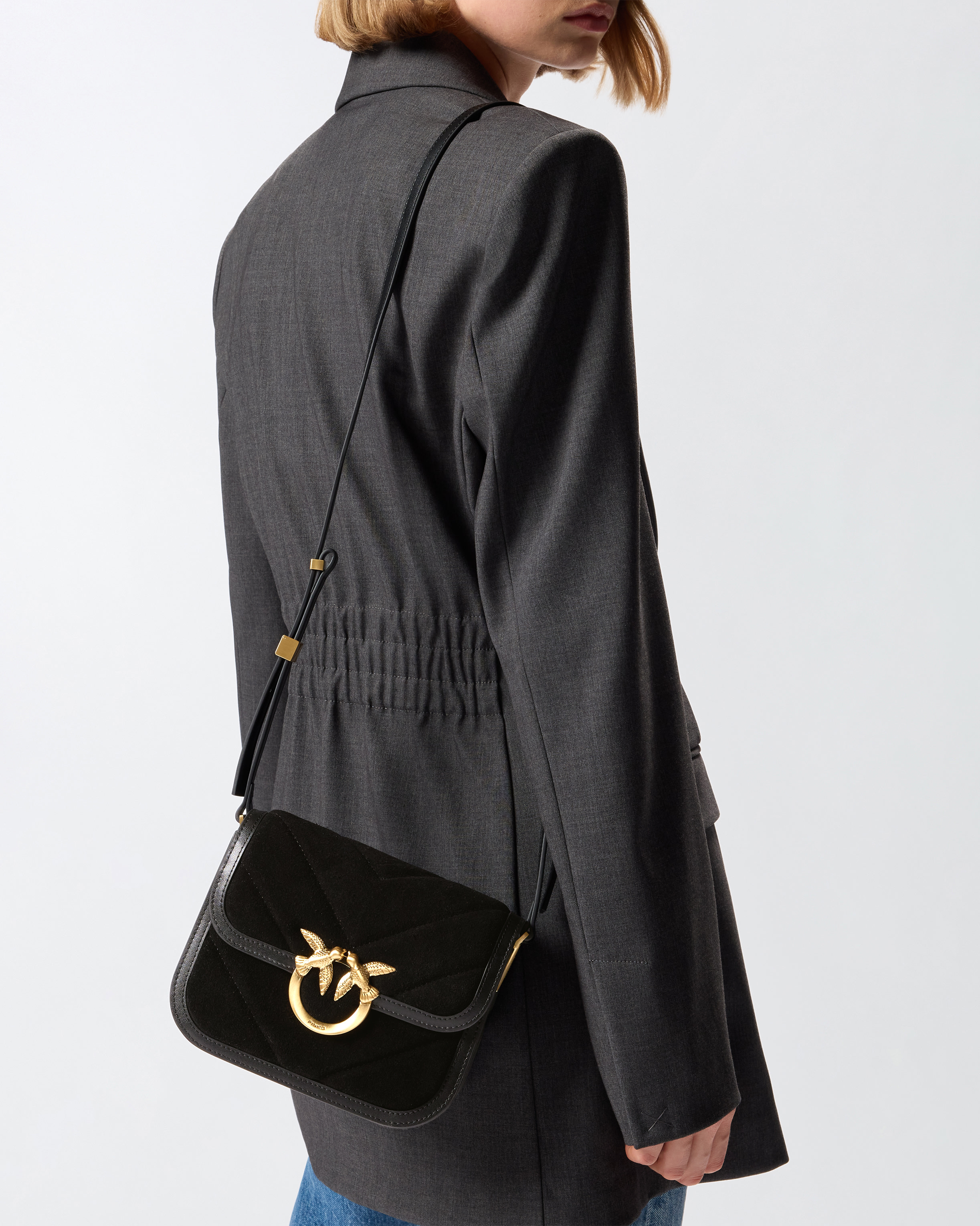 【新品タグ付き】PINKO レザースカート サイズ40 Pinko [商品名] → オンラインストアにてチェック