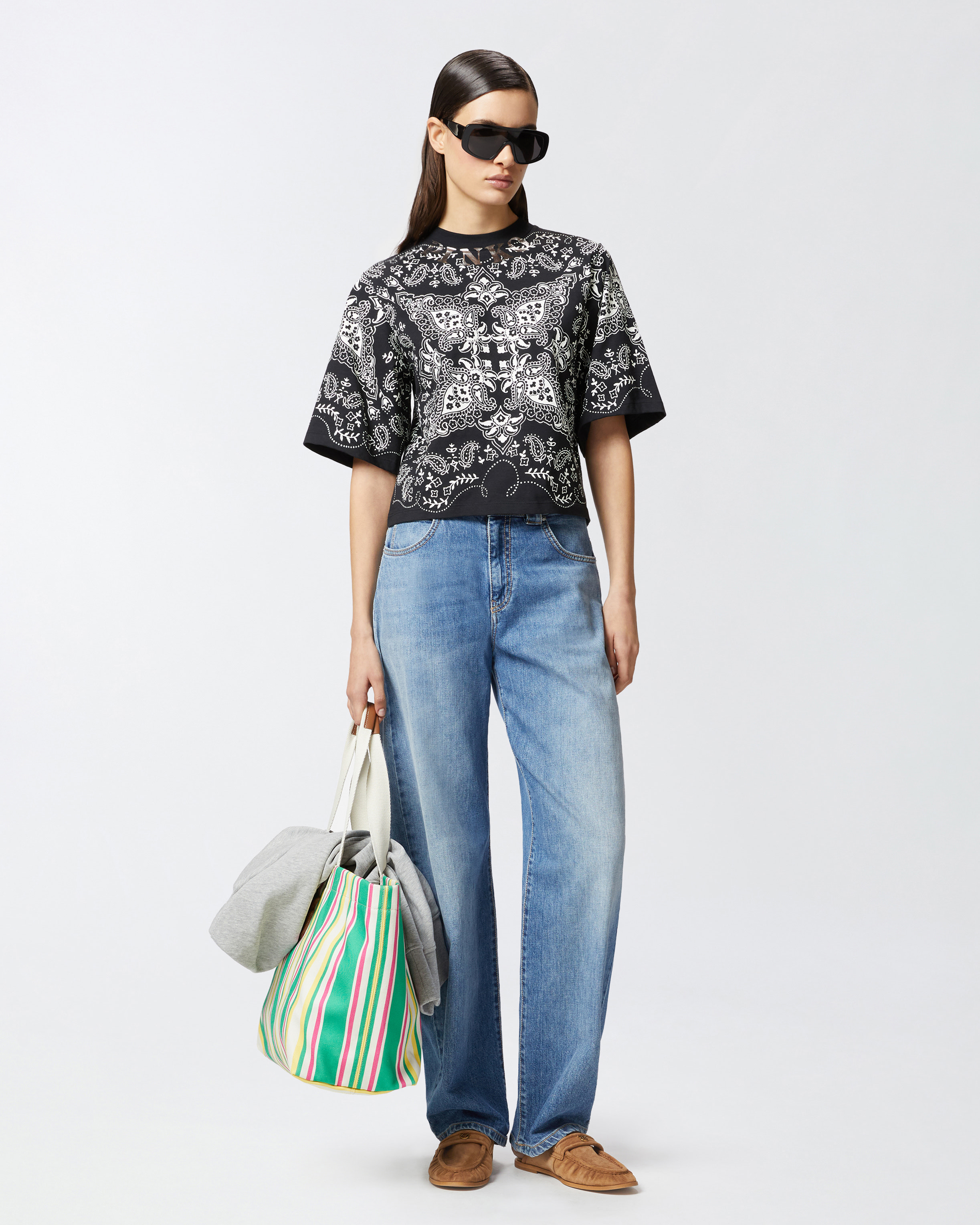 Pinko Crew Neck Paisley Pattern Short Sleeves Tops In White/grey/pale Blue
