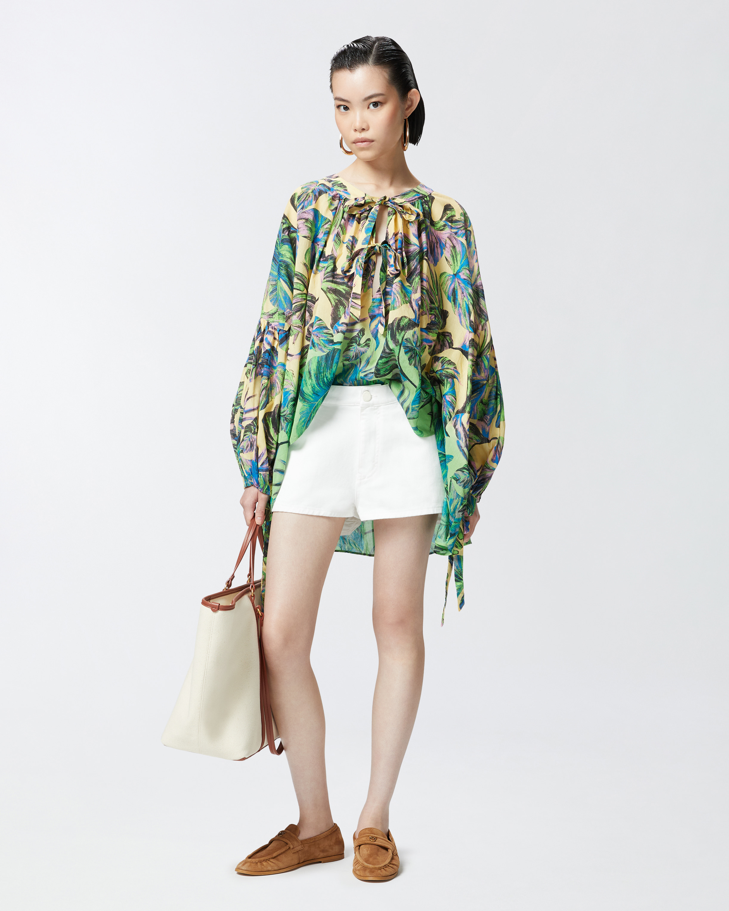 Pinko Workwear Shorts In Cotton Bull Fabric In White + White
