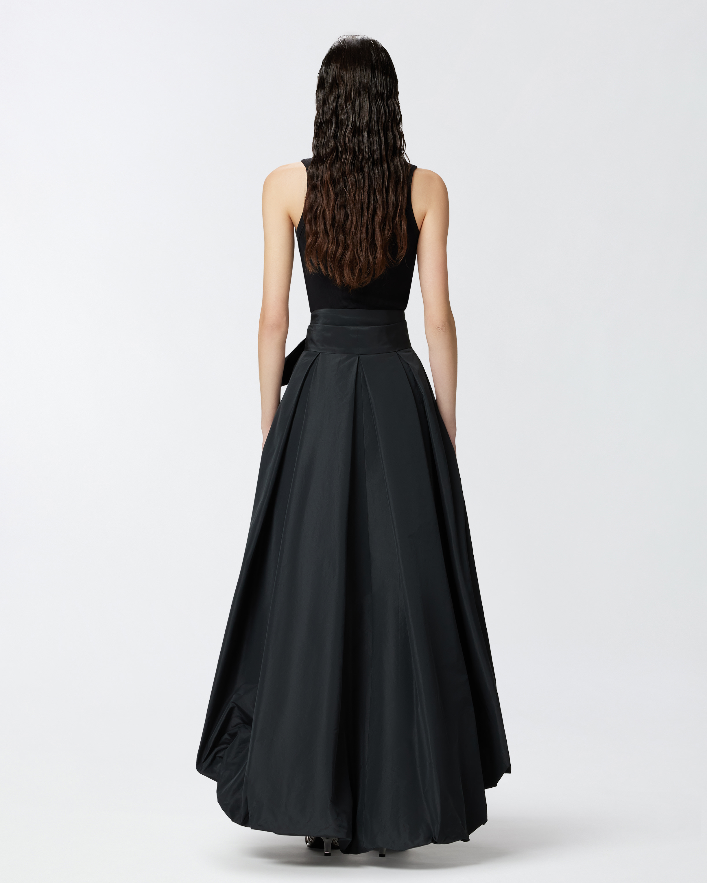 Wide taffeta skirt with bow PINKO → Shop Online Wide taffeta skirt with bow PINKO → Shop Online