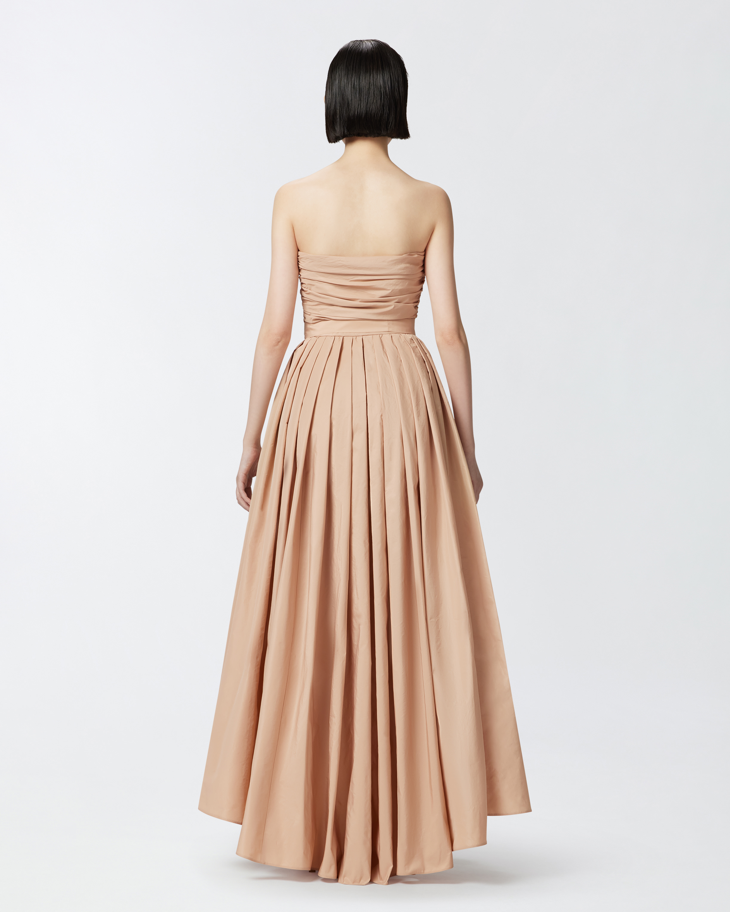 Special-occasion taffeta dress with sweetheart neckline