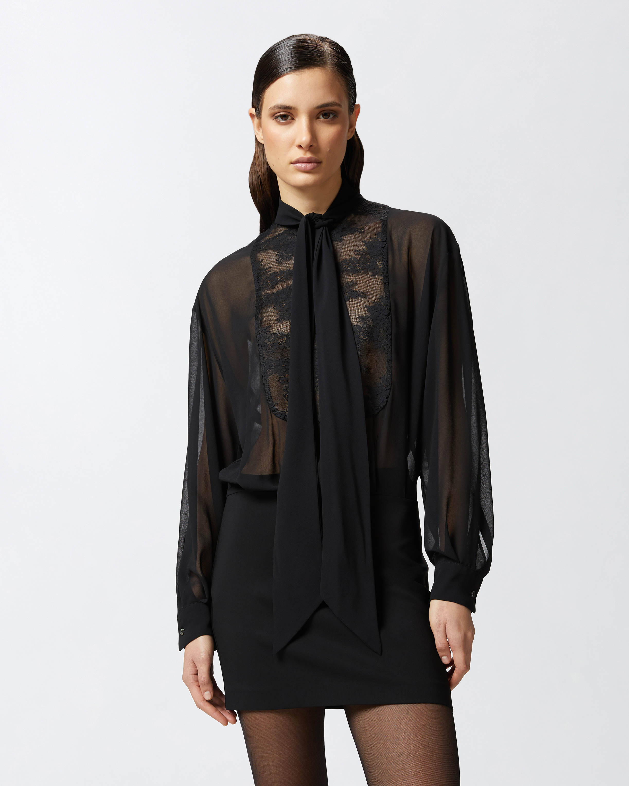 Pinko Mini-robe Chemise En Dentelle Transparente In Limo Black