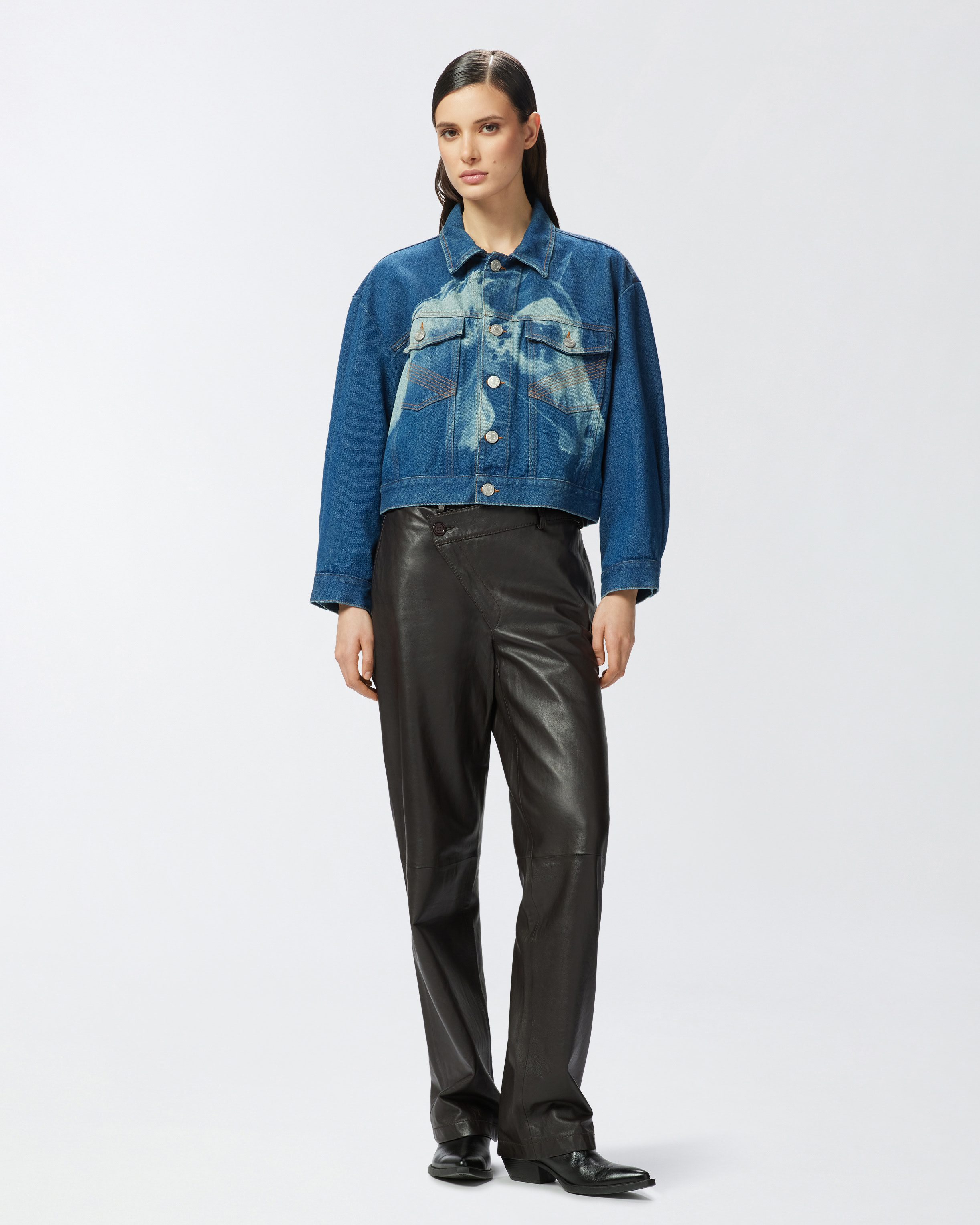 Pinko Jeansjacke Mit Pferde-print In Rinse Wash