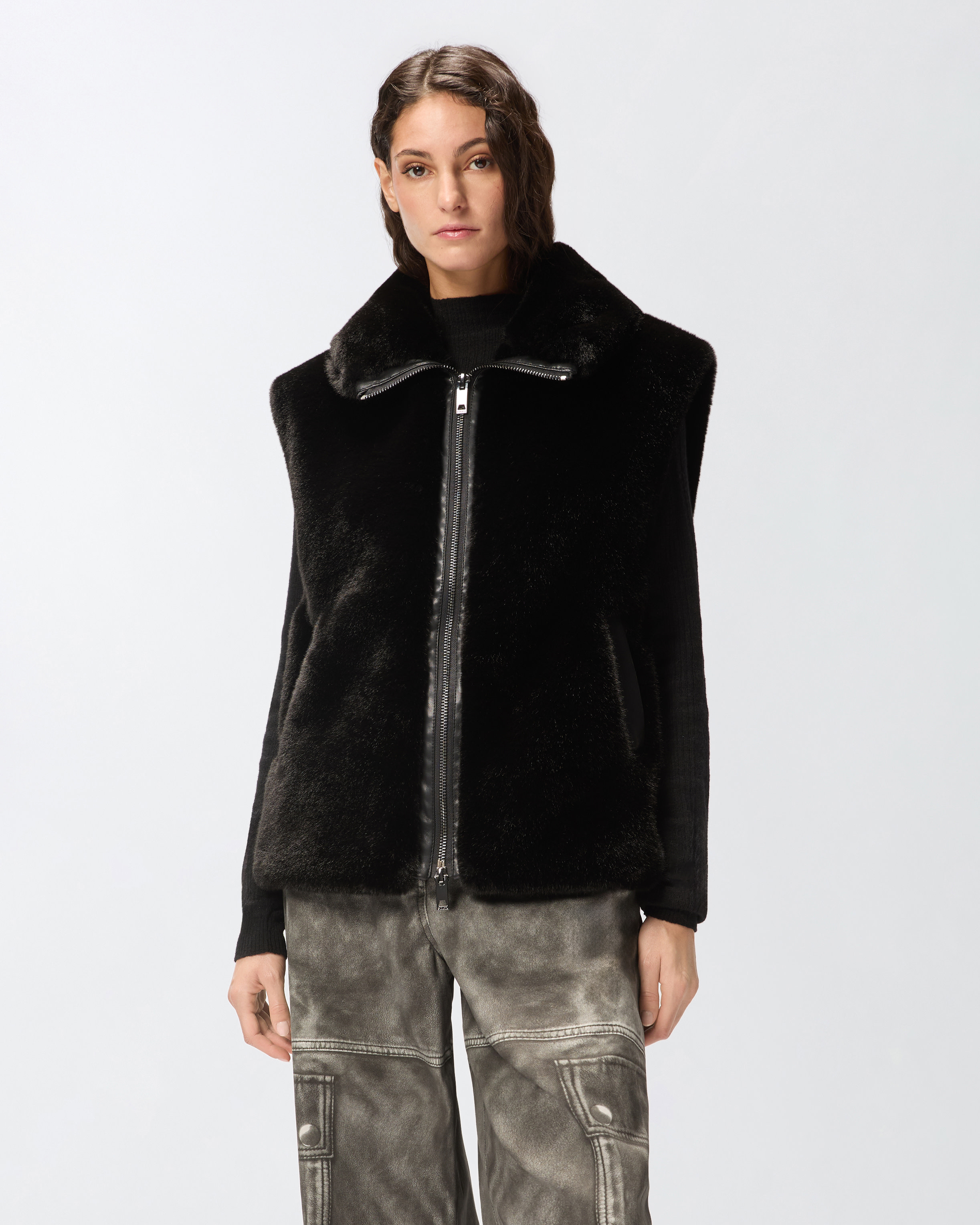 Gilet zippé en fourrure synthétique 0
