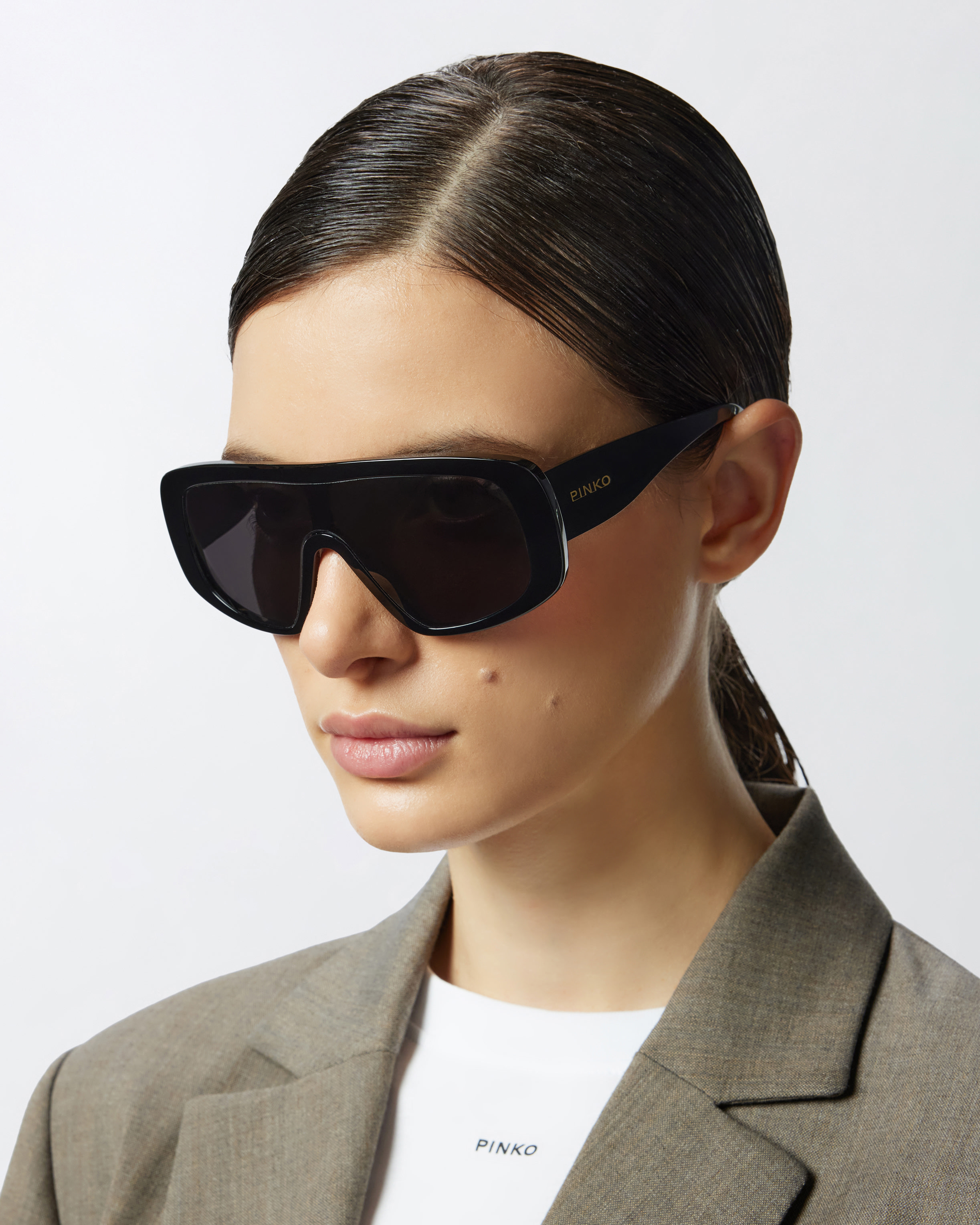サングラス PINKO Woman Sunglasses Black 105316A2NN Z94 Oversized mask sunglasses PINKO → Shop Online
