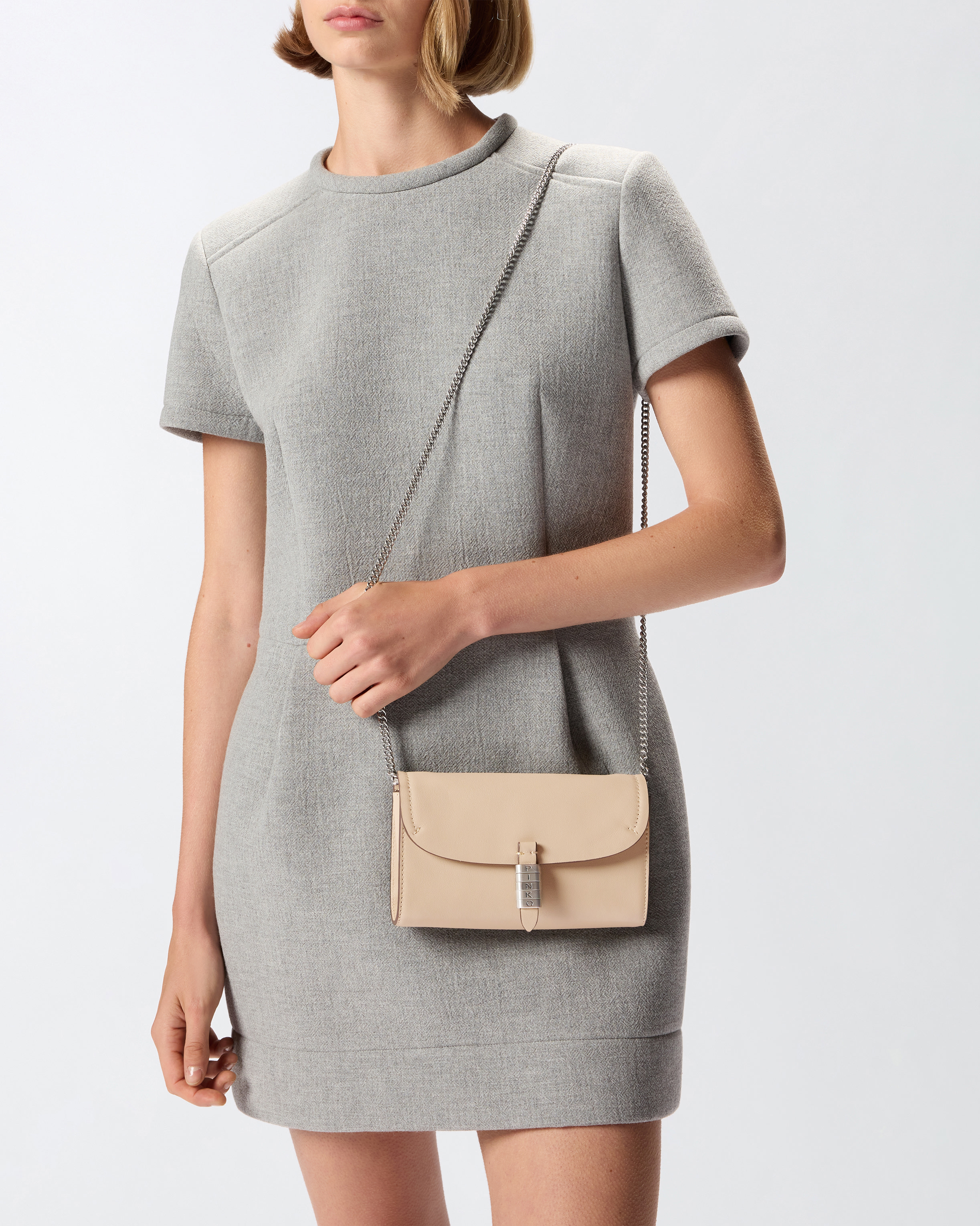 Portefeuille en cuir avec logo PINKO et bandoulière - Beige, Gris - large