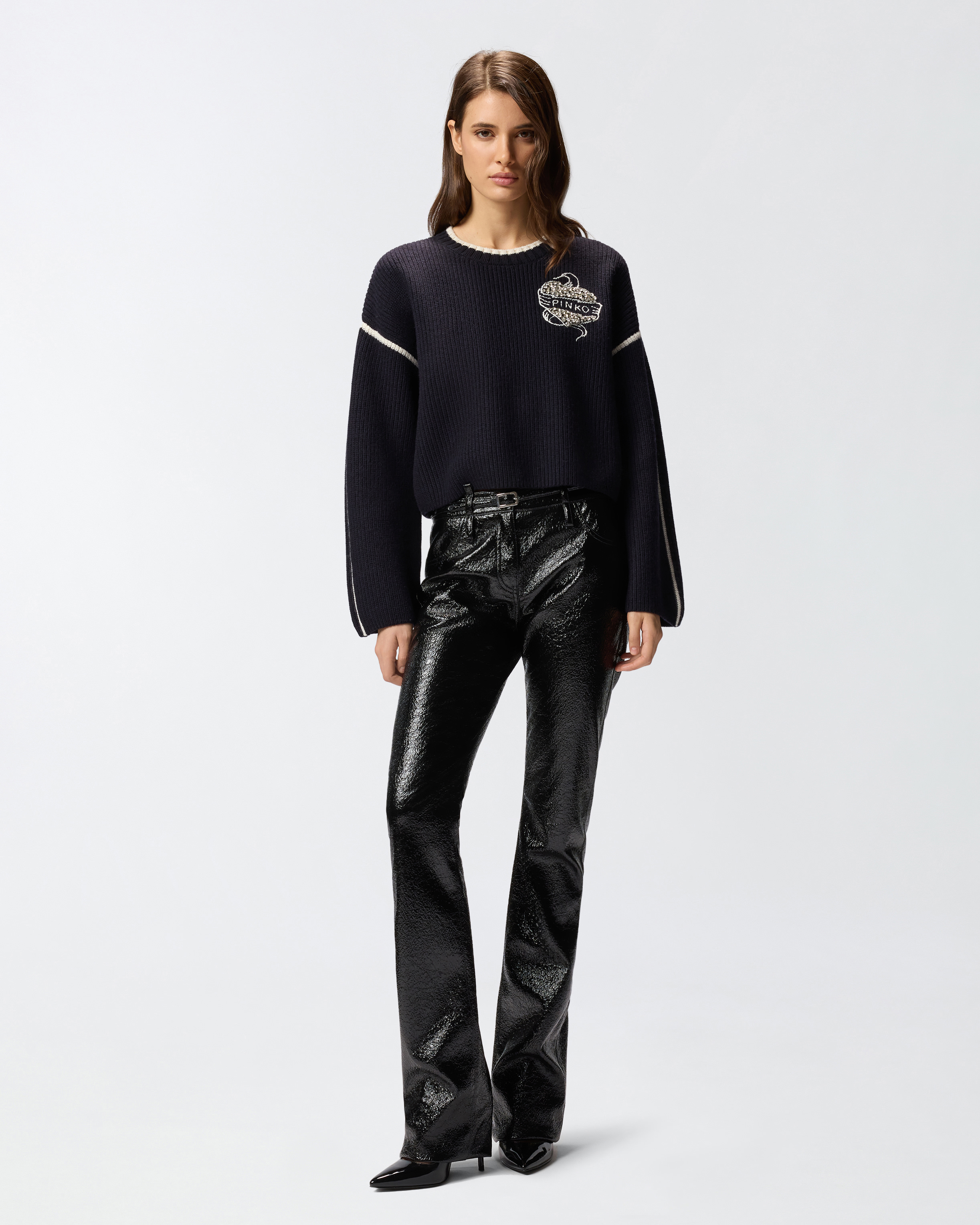 Jersey de cuello redondo con bordados joya 1