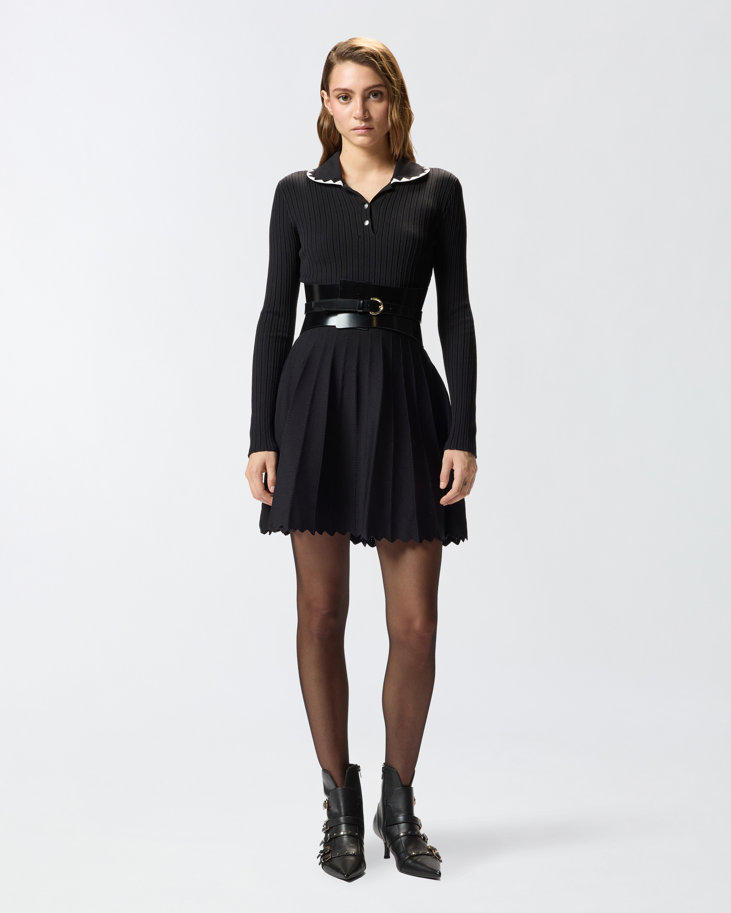 Abito plissettato a coste 1