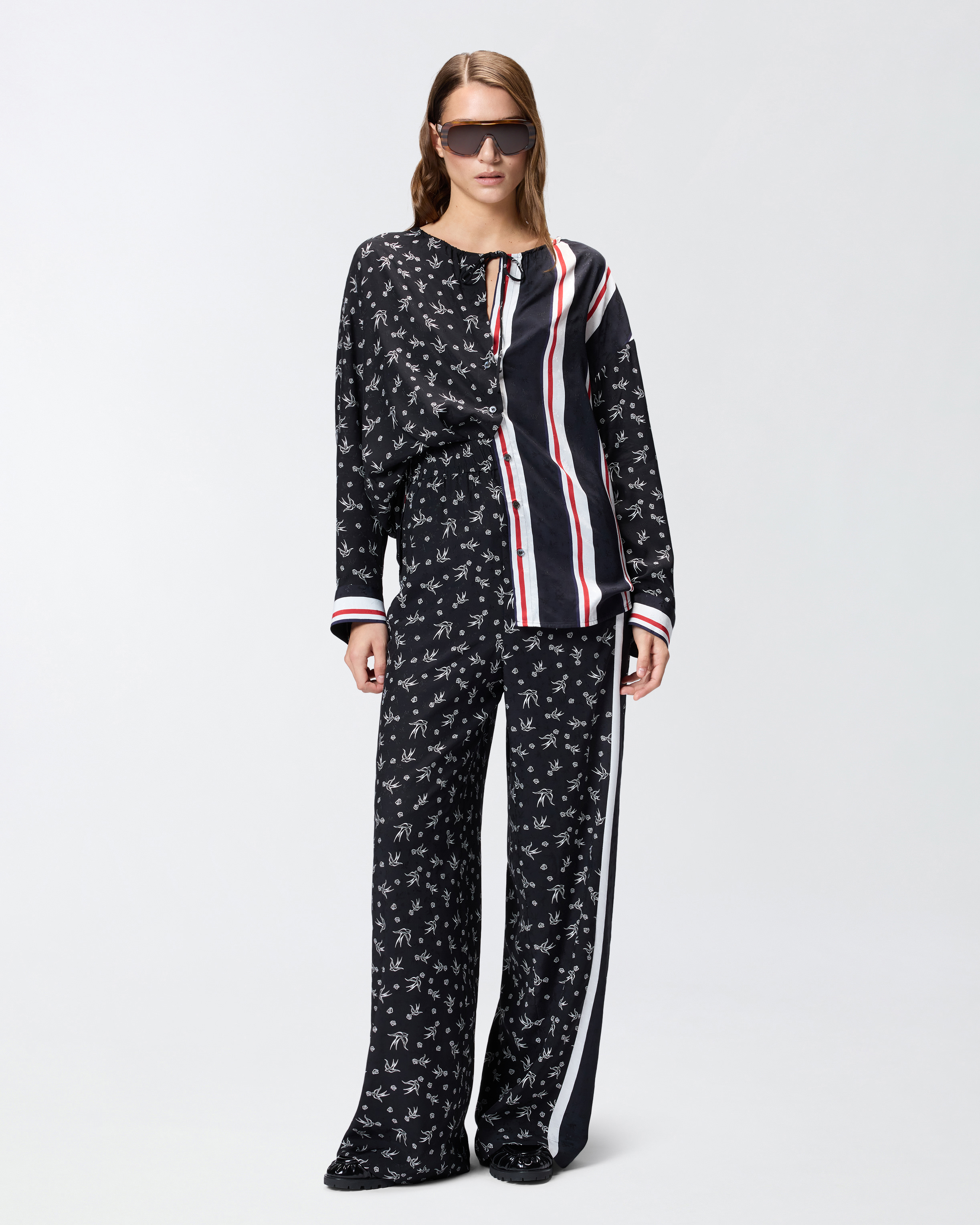 Рубашка из вискозы с жаккардовым узором и принтом 1