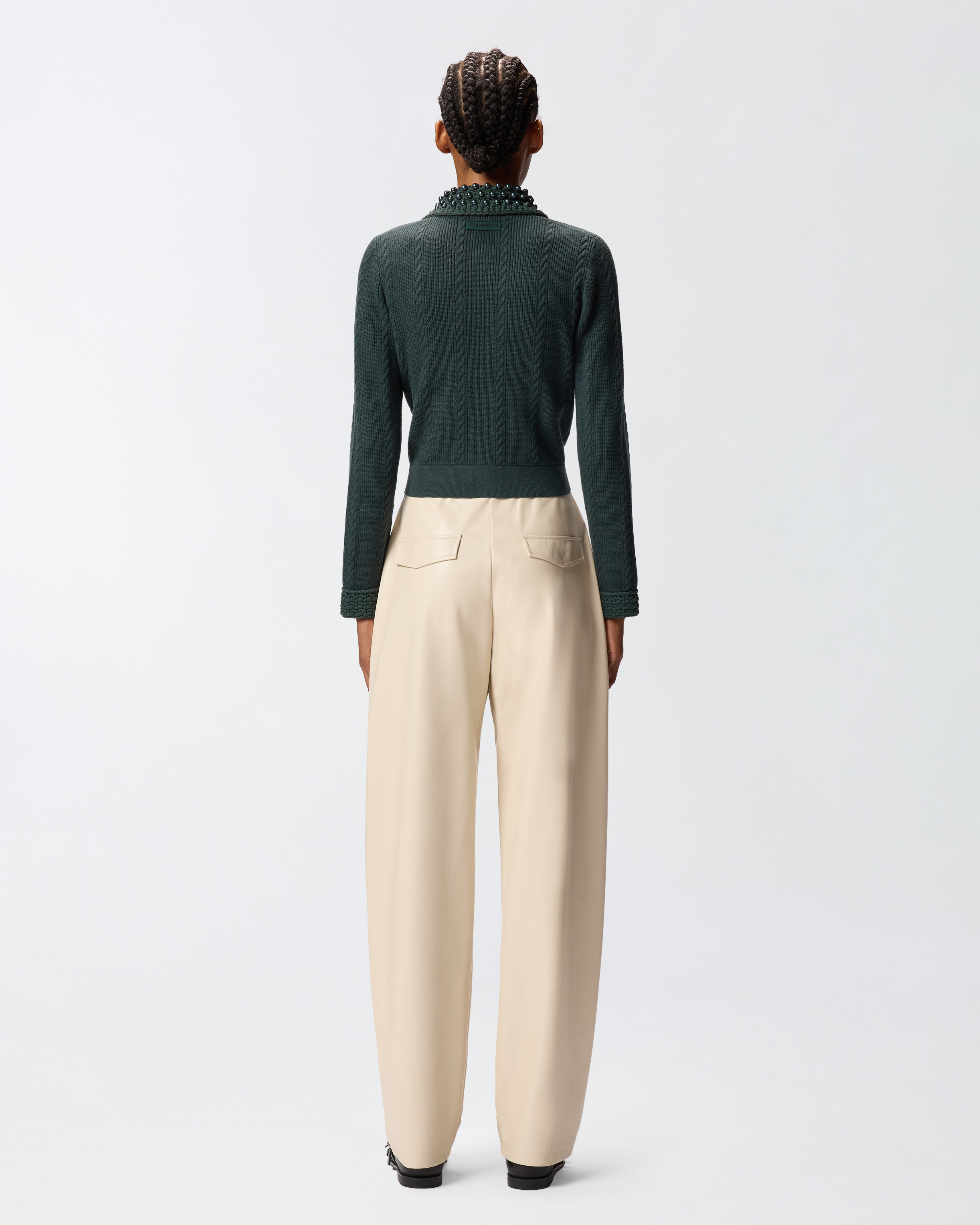 Короткий жакет из трикотажа 2