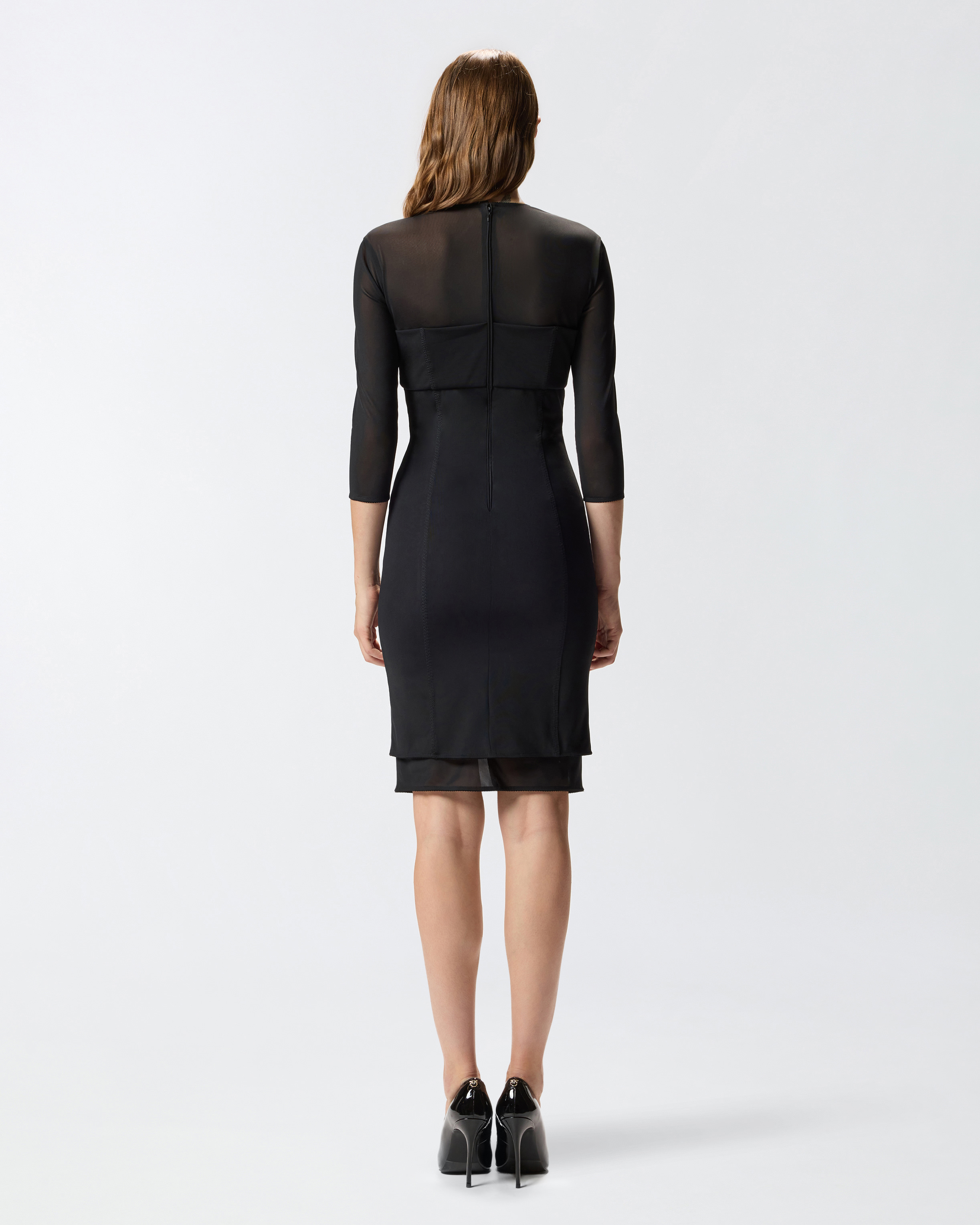 Robe longueur genou avec détails transparents 2