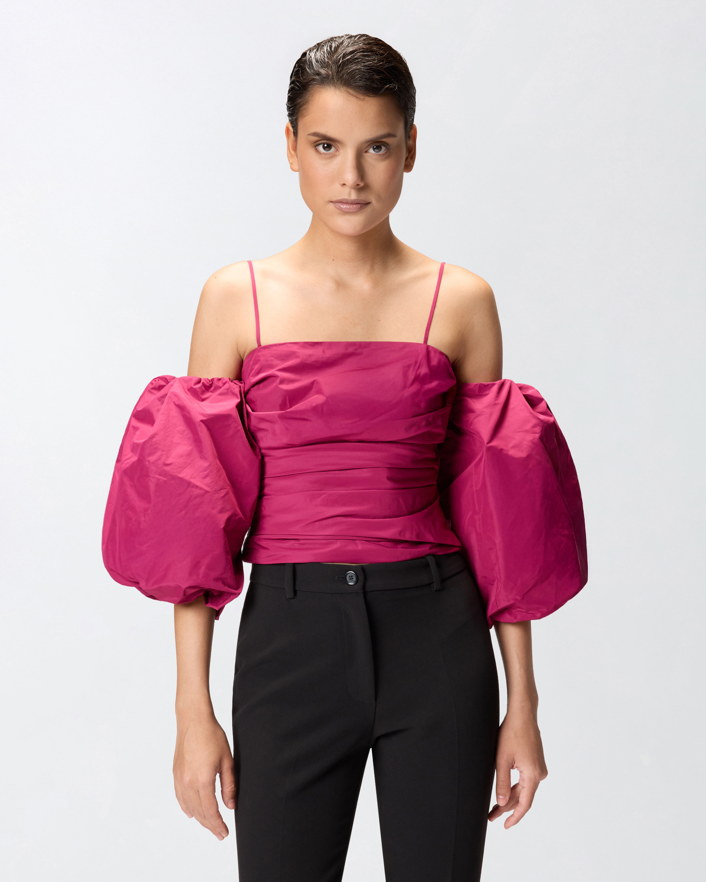 Top corto con mangas globo 0