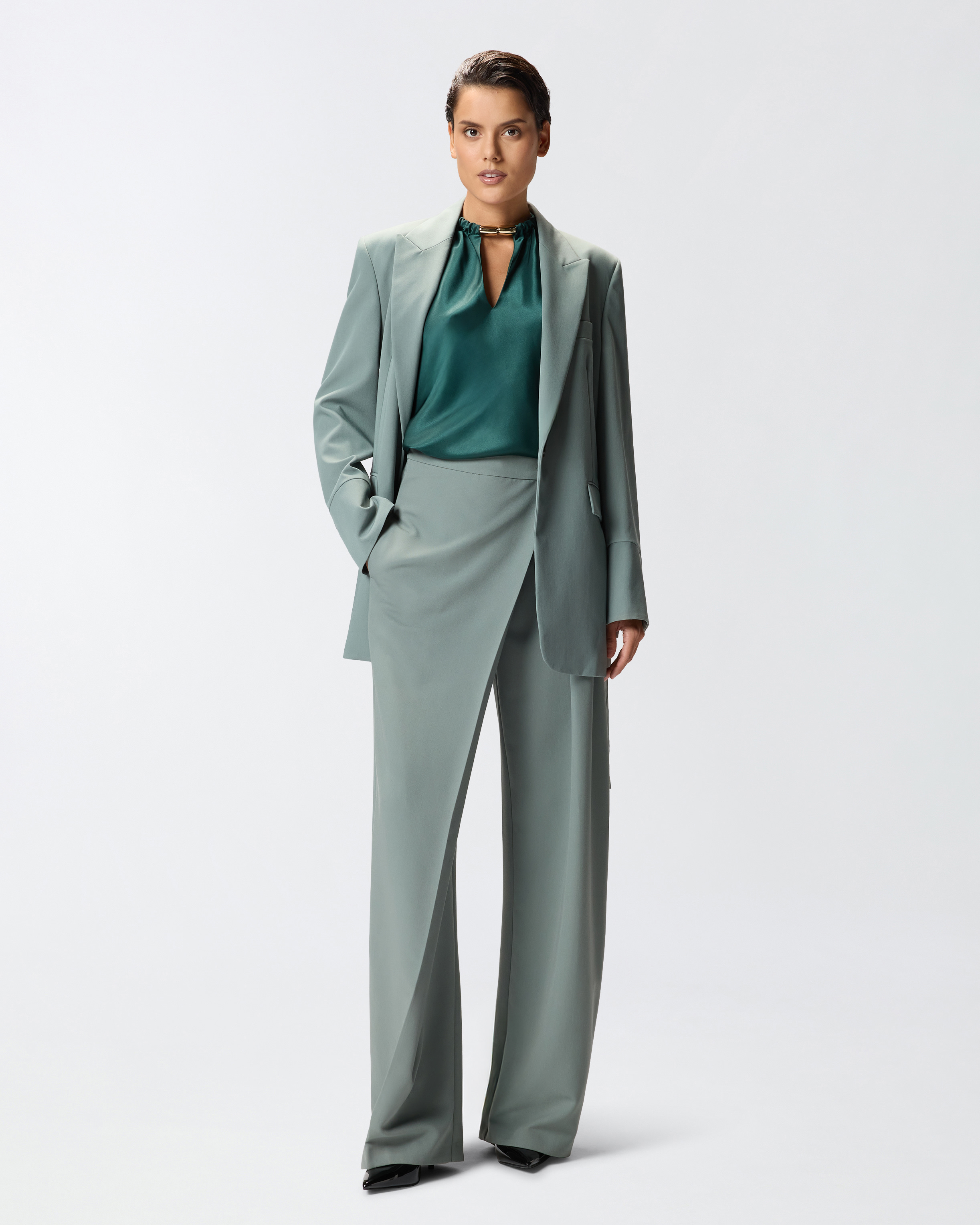 Top con schiena scoperta 1