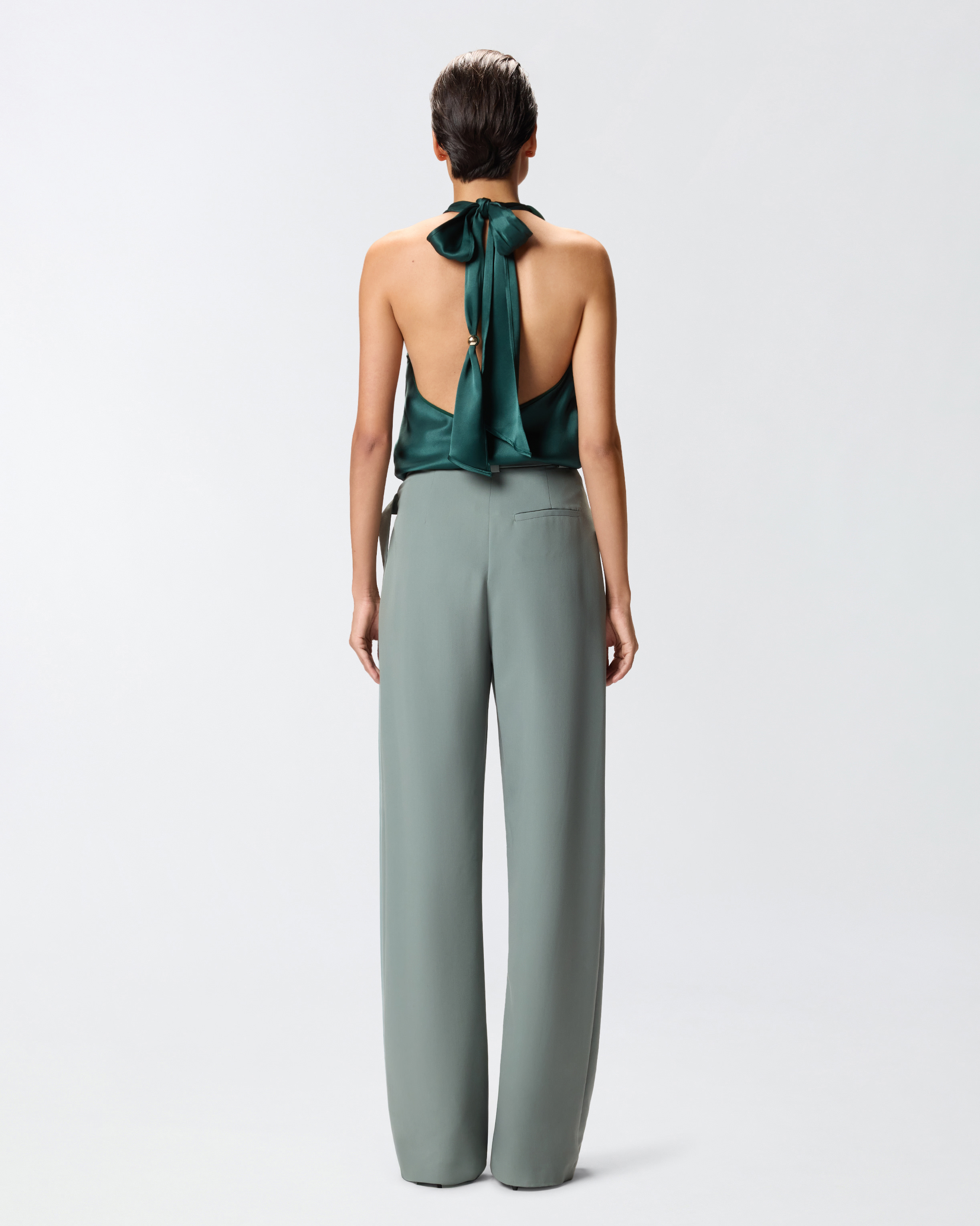 Top con schiena scoperta 2