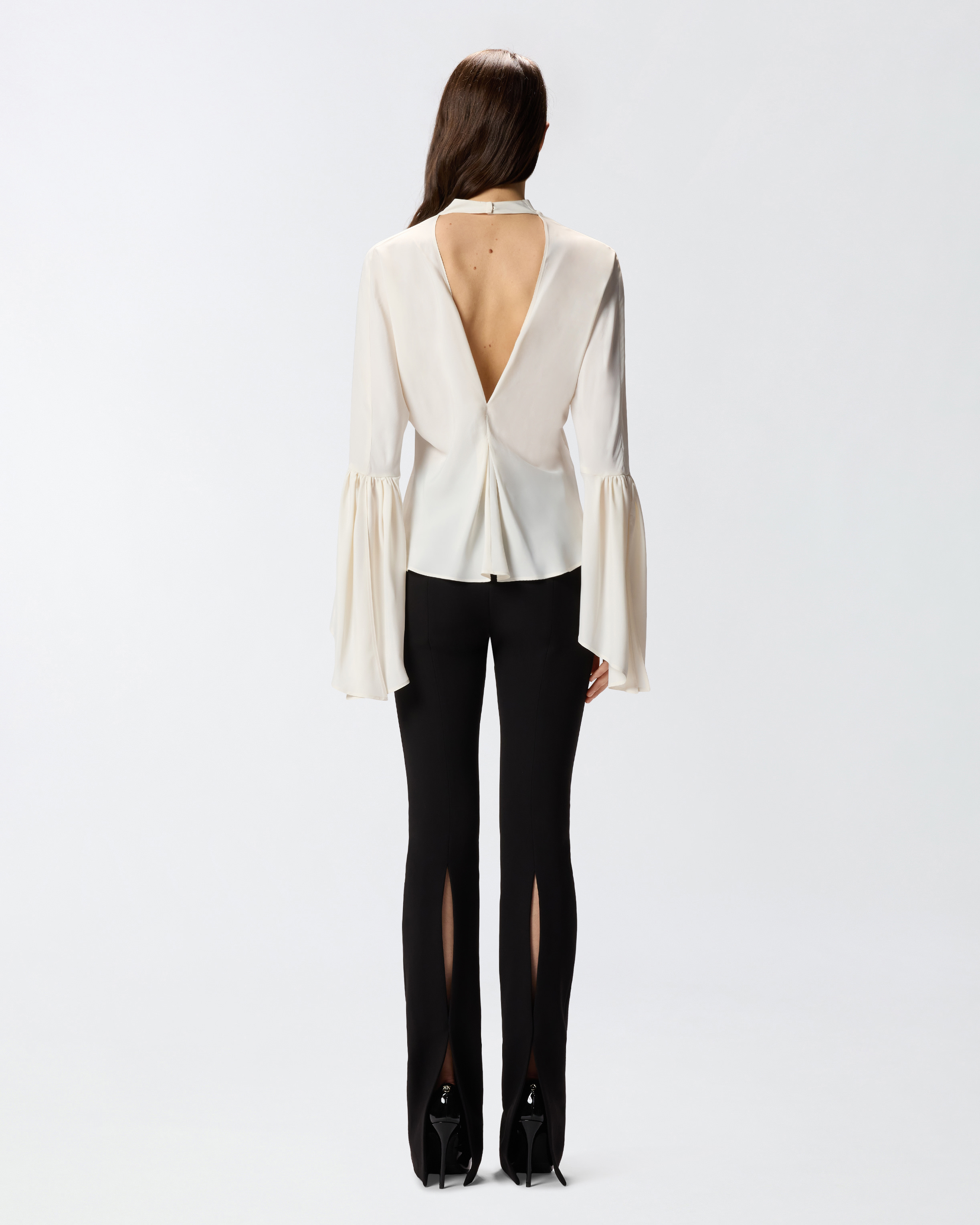 Bluse aus Crêpe de Chine mit Rückenausschnitt 2