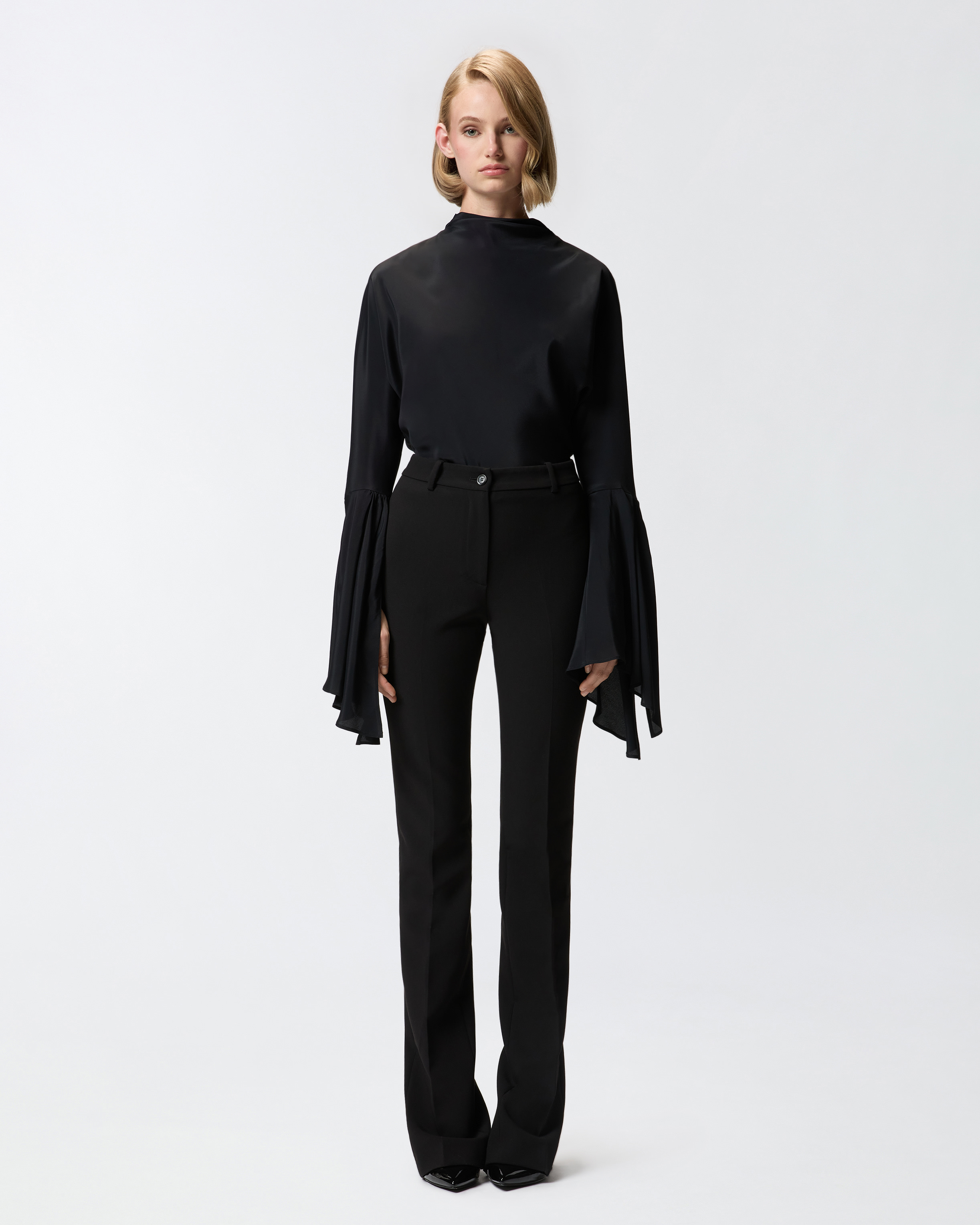 Bluse aus Crêpe de Chine mit Rückenausschnitt 1