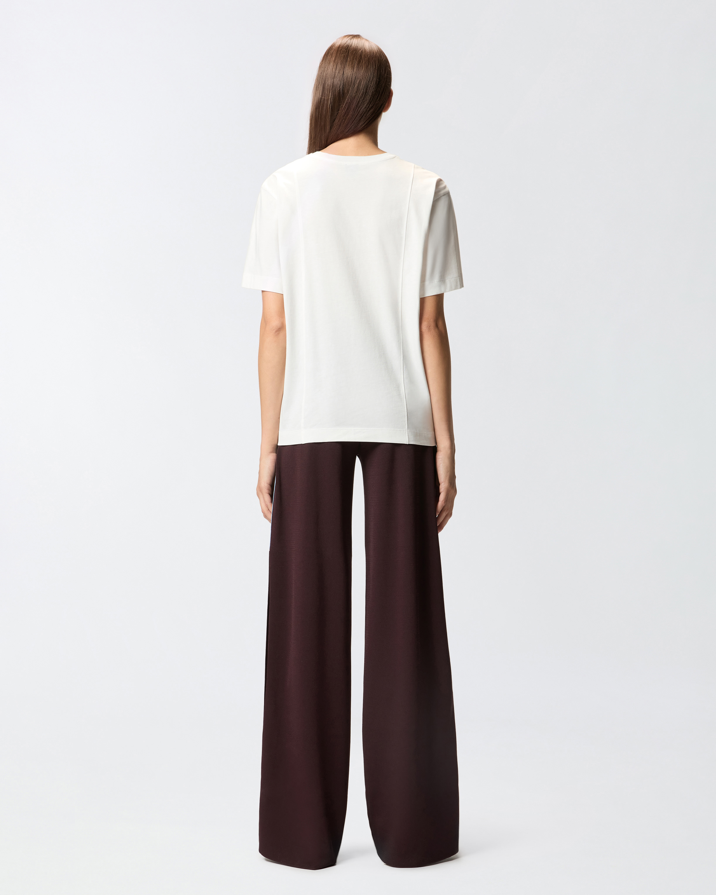 Camiseta bordado corazón 2