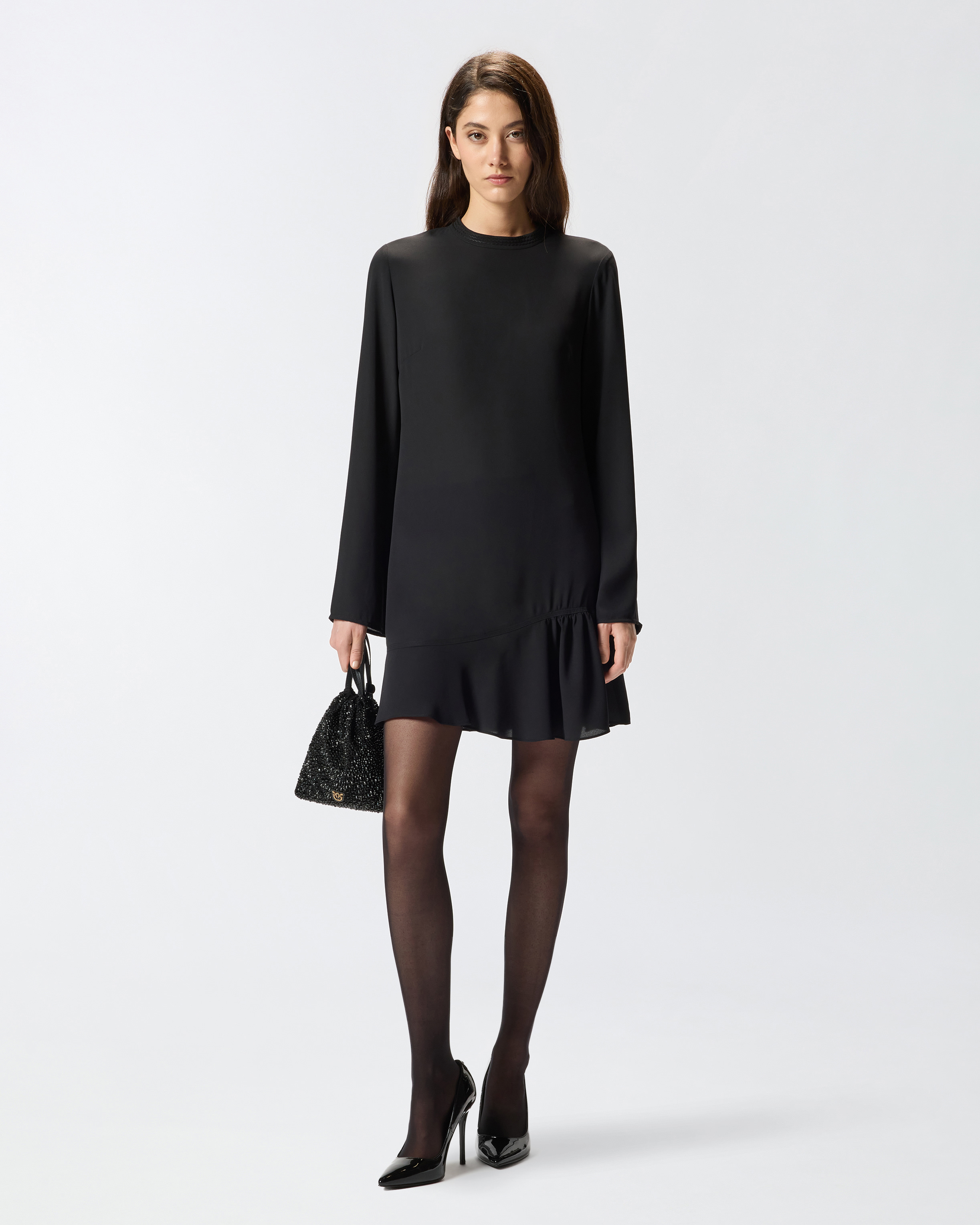 Soft short technical crepe dress 4