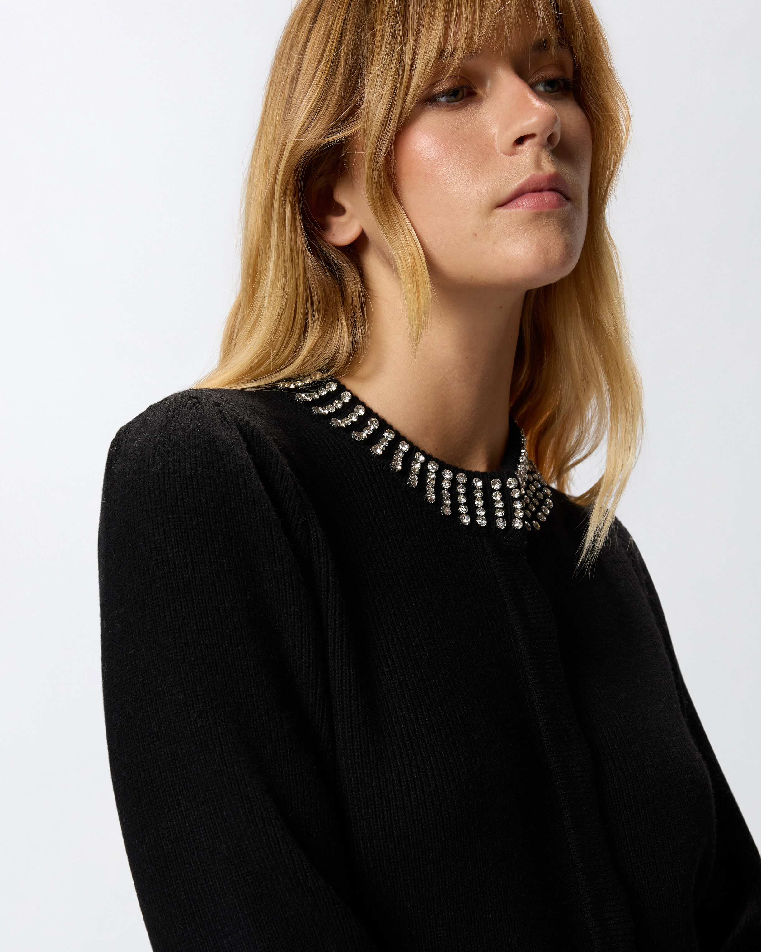 Cardigan mit Rundhalsausschnitt und Strass 3