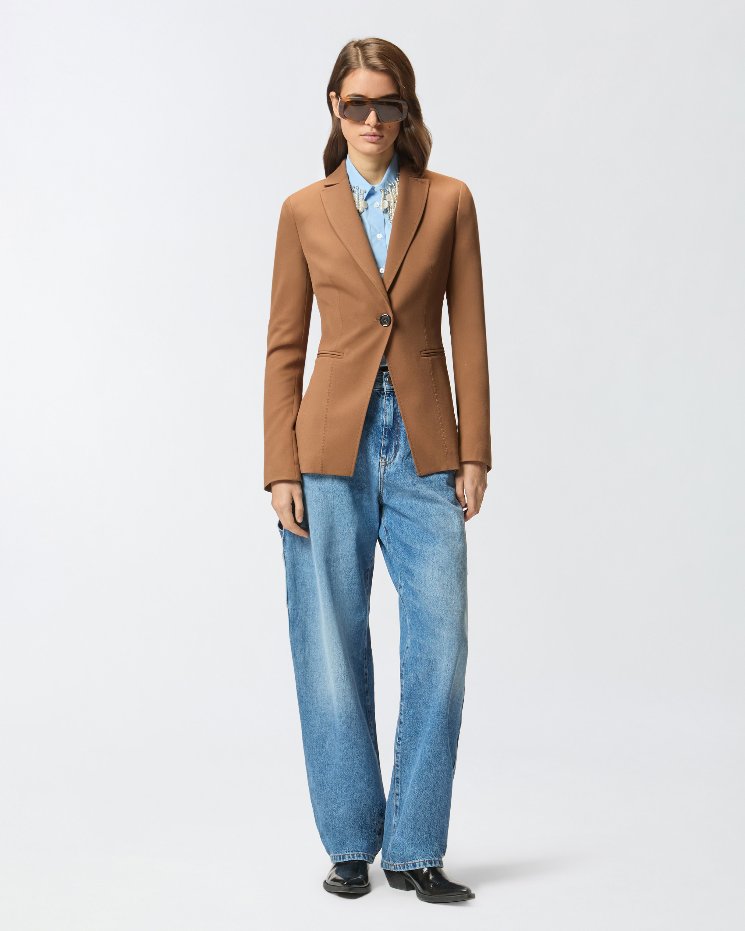 收腰单排扣夹克 1