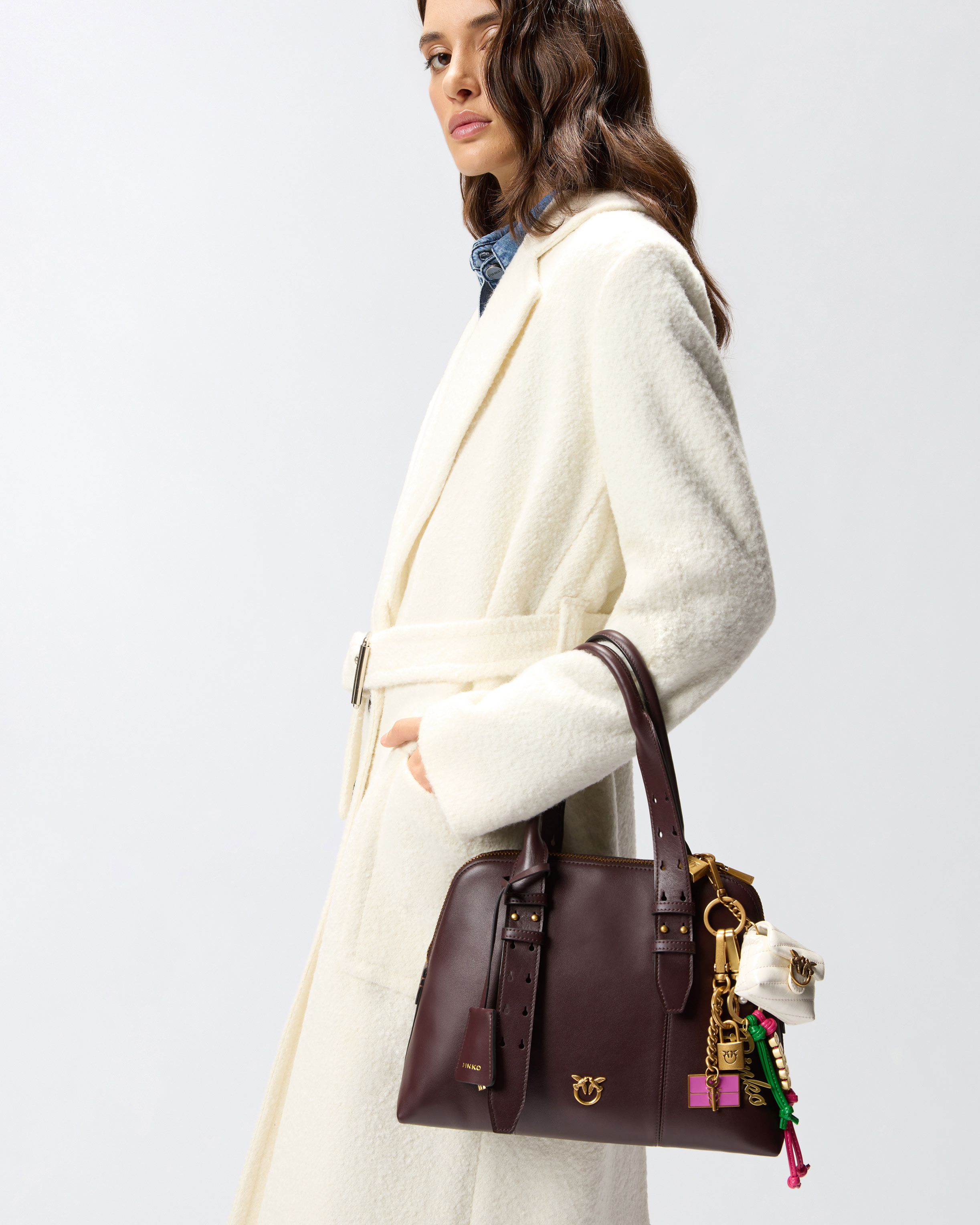 Escape Bag medium leather handbag