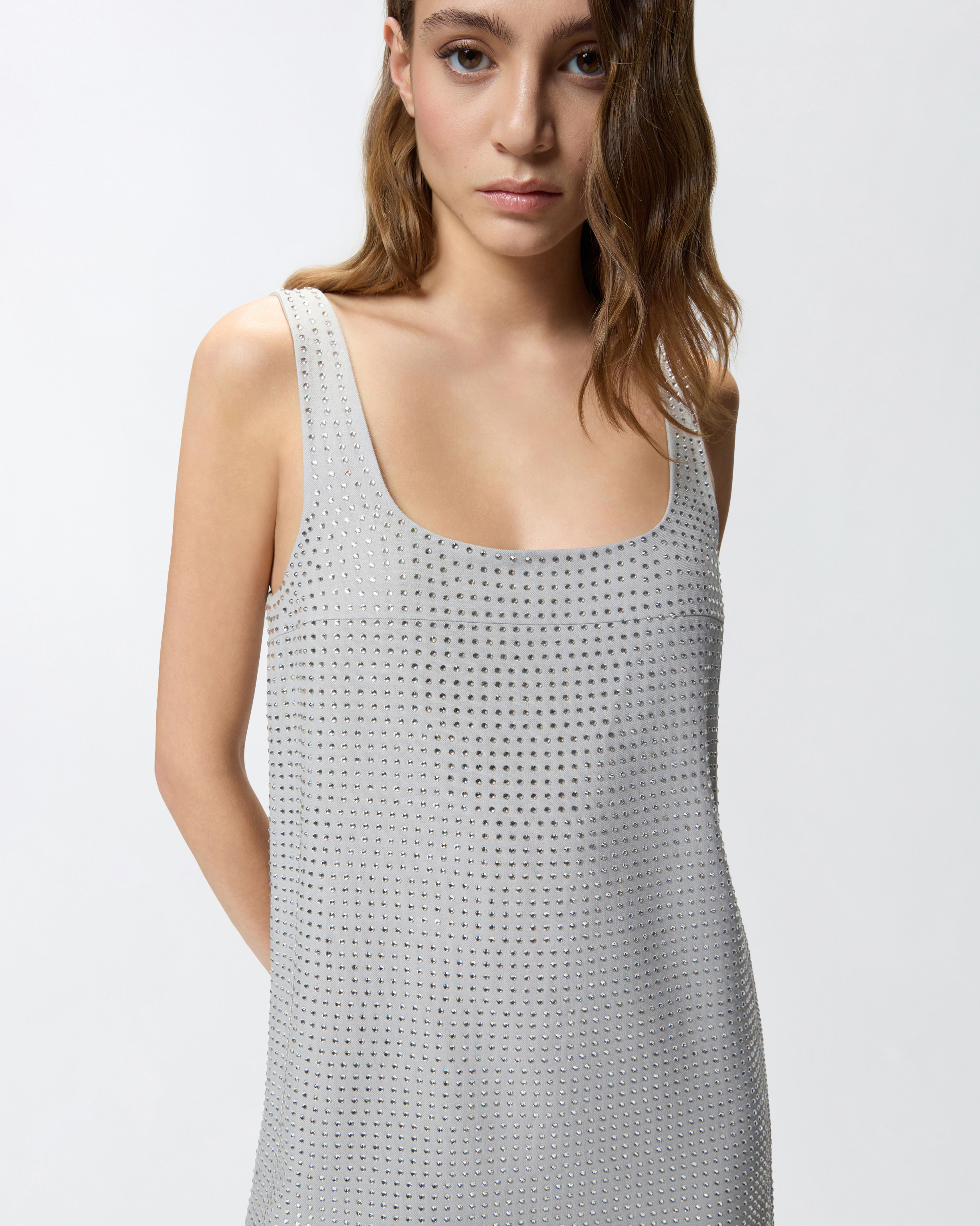 全水钻短款连衣裙 3