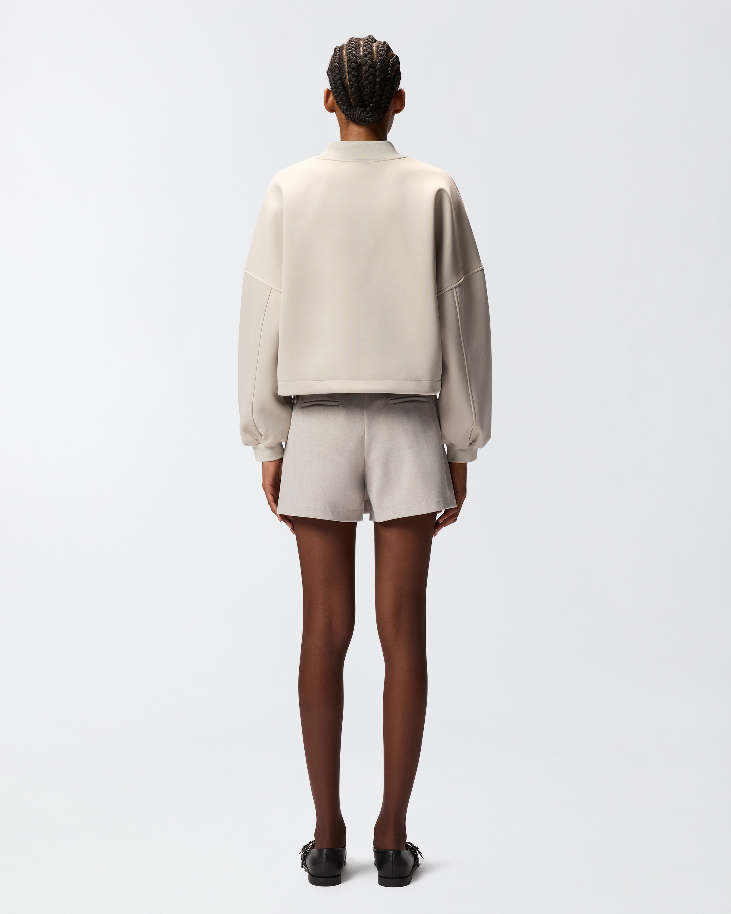 Pull avec broderie bijou 2