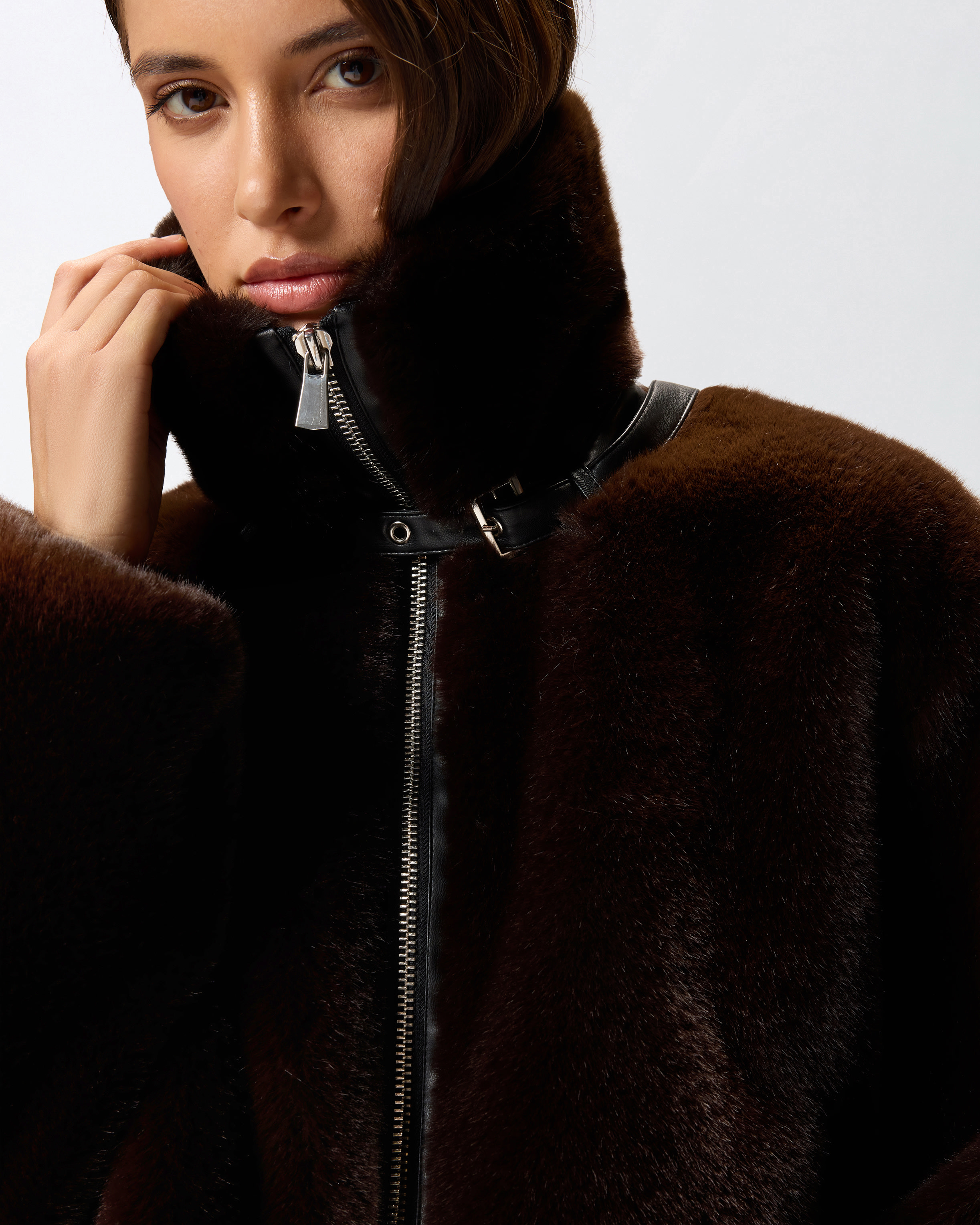 Blouson en fourrure synthétique 3