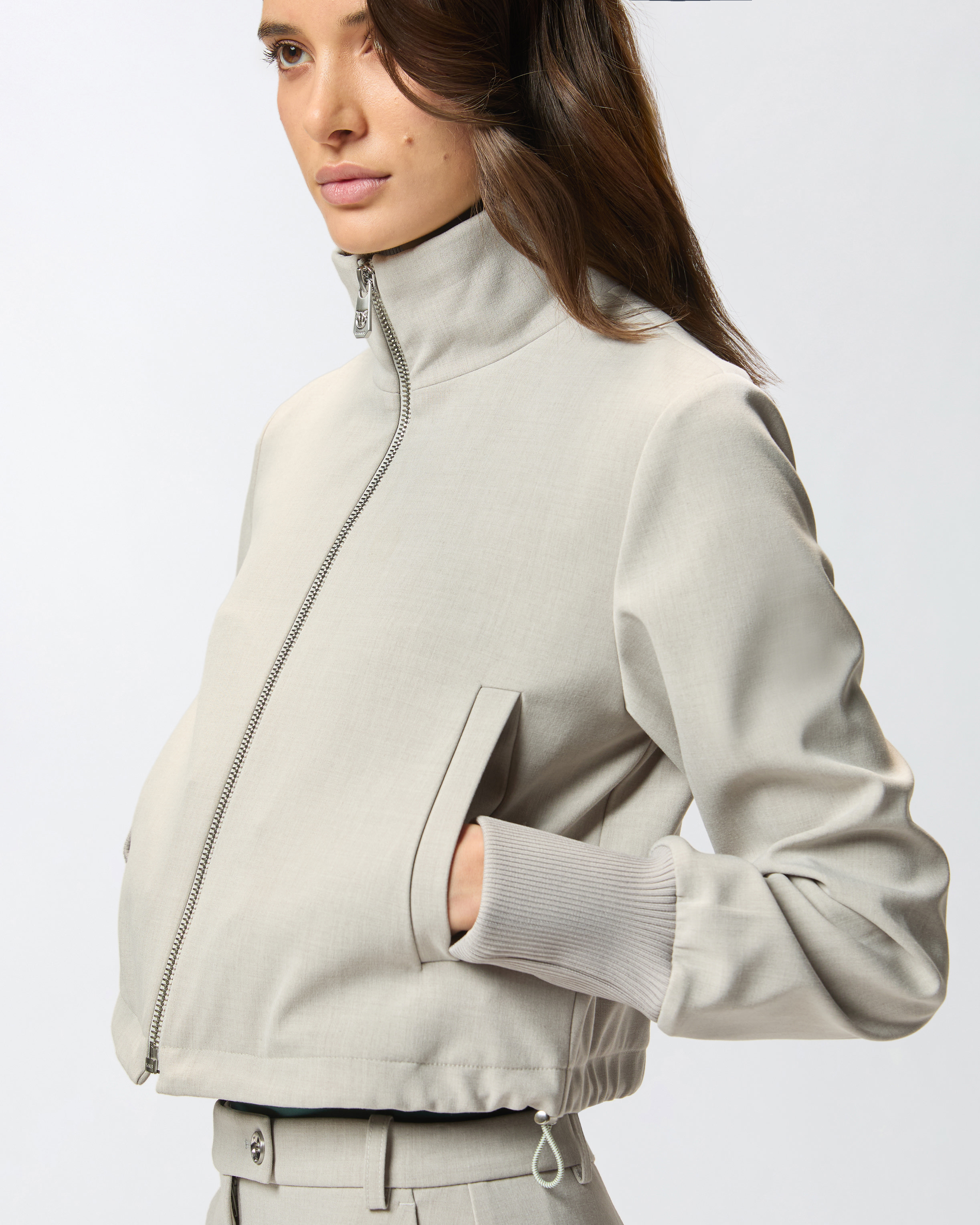 Slim-fit cropped jacket with drawstring 3