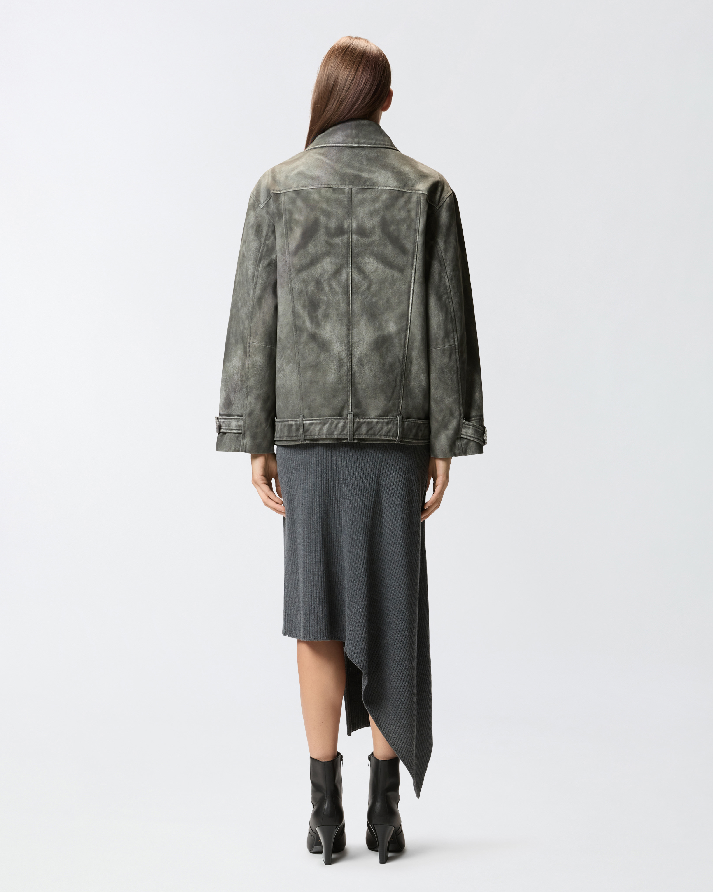 Jacket with leather-effect trompe-l'œil print 2
