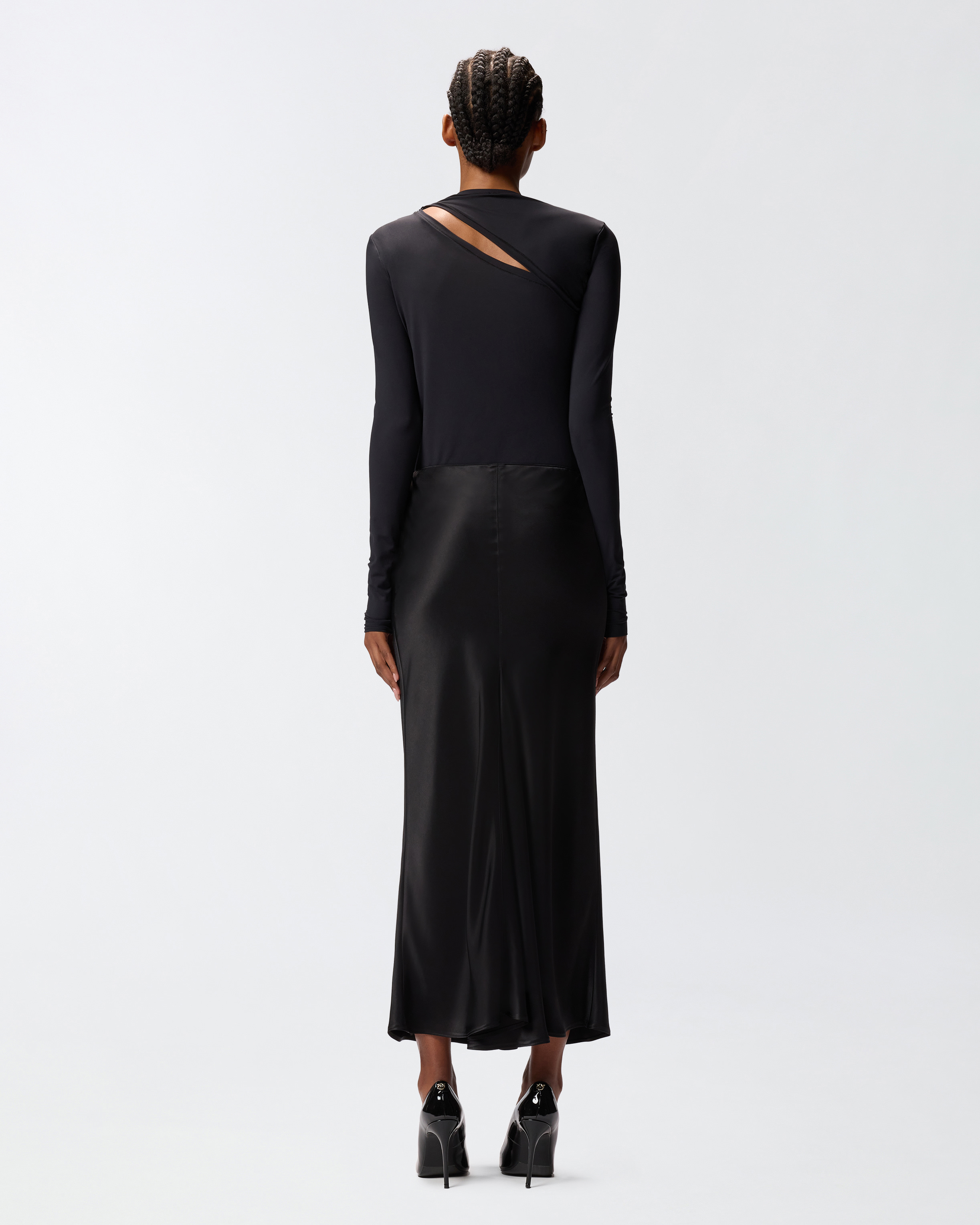 Атласная юбка миди 2