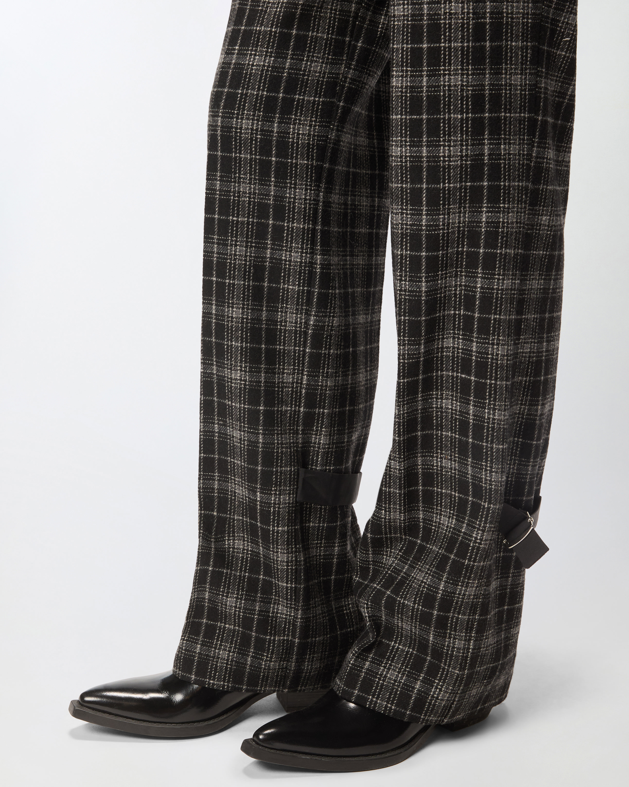 Long check trousers 3