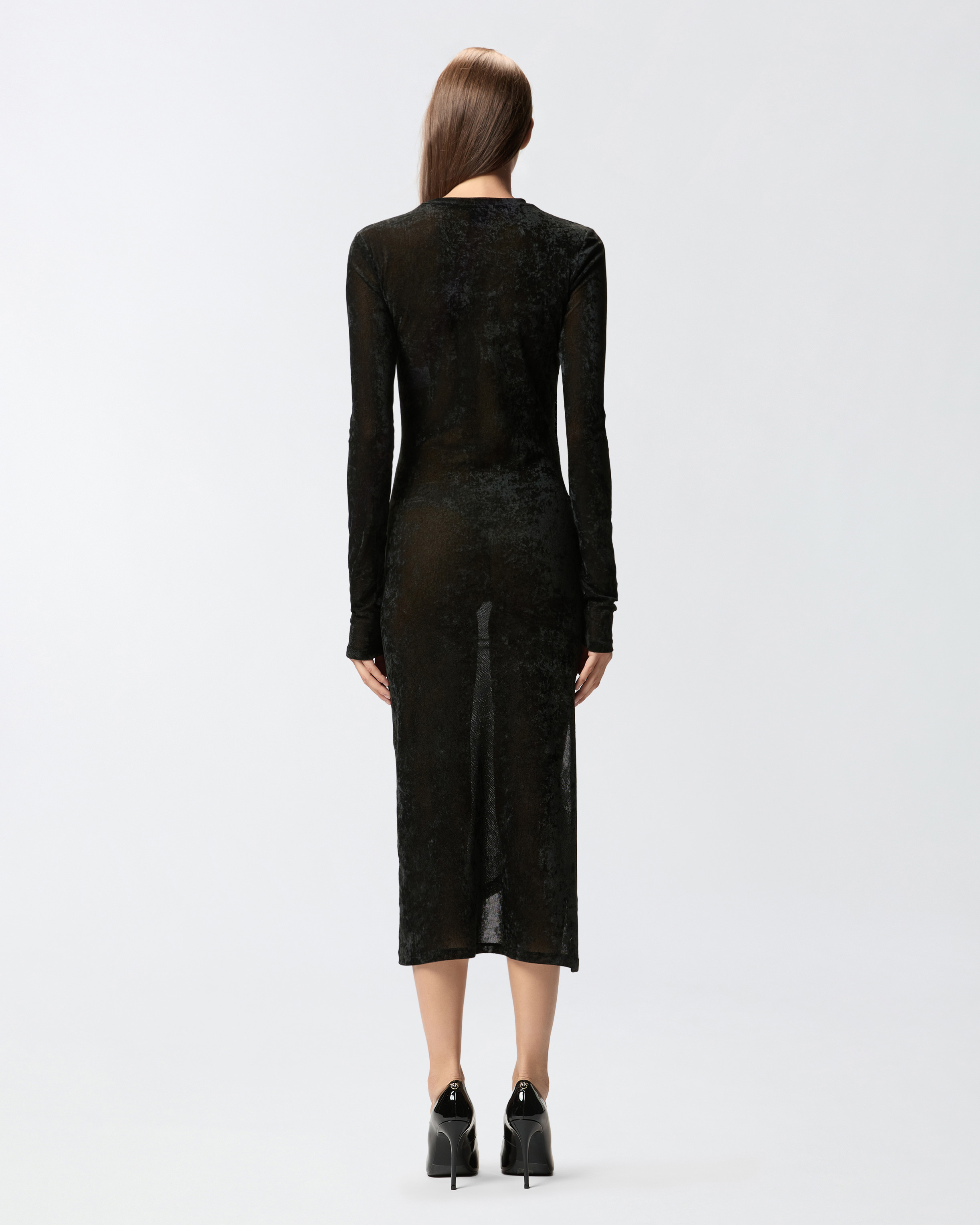 Vestido largo elegante con drapeado de tul 2