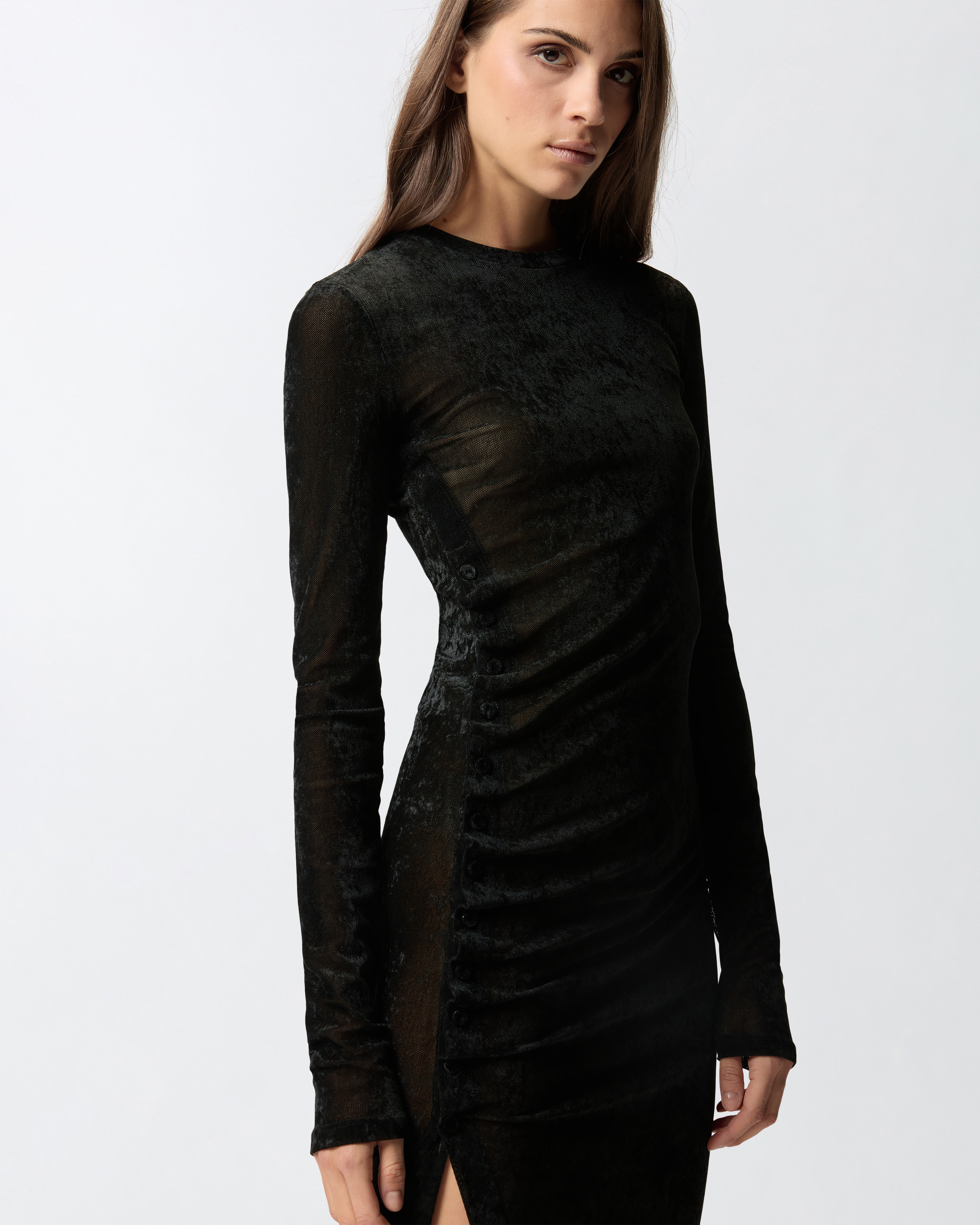 Vestido largo elegante con drapeado de tul 3