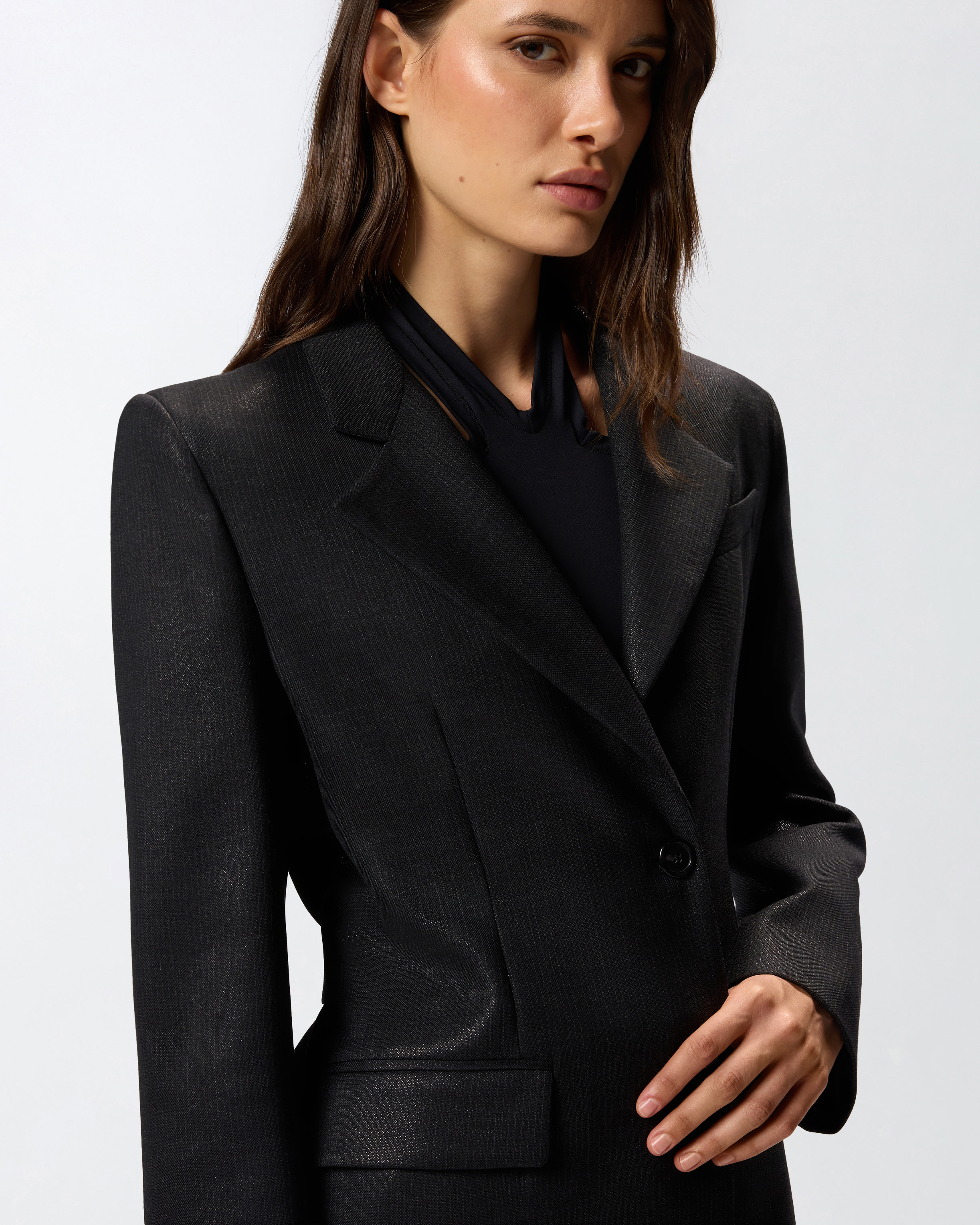 Blazer con raya diplomática y correa 3