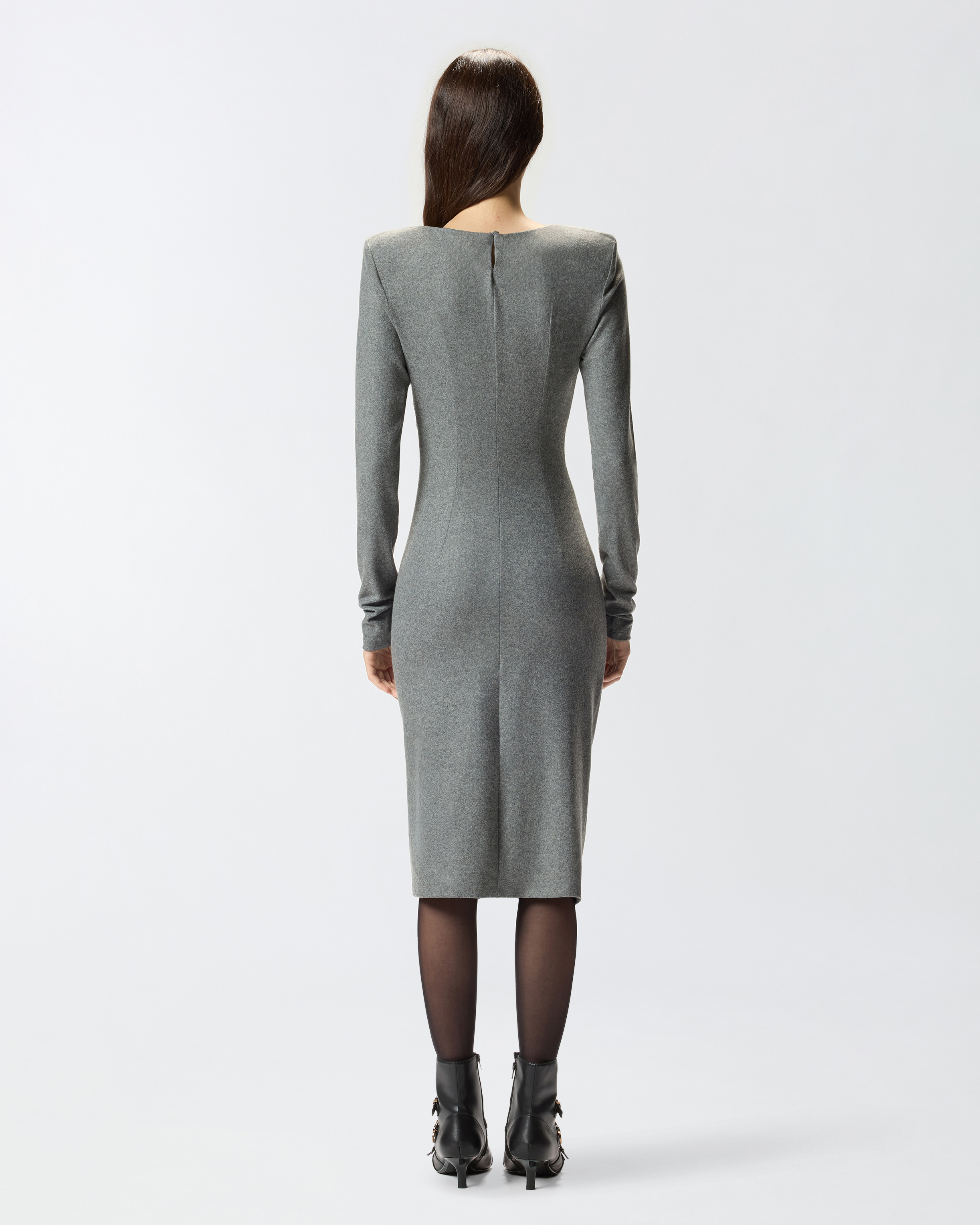 Vestido midi ceñido con drapeado 2