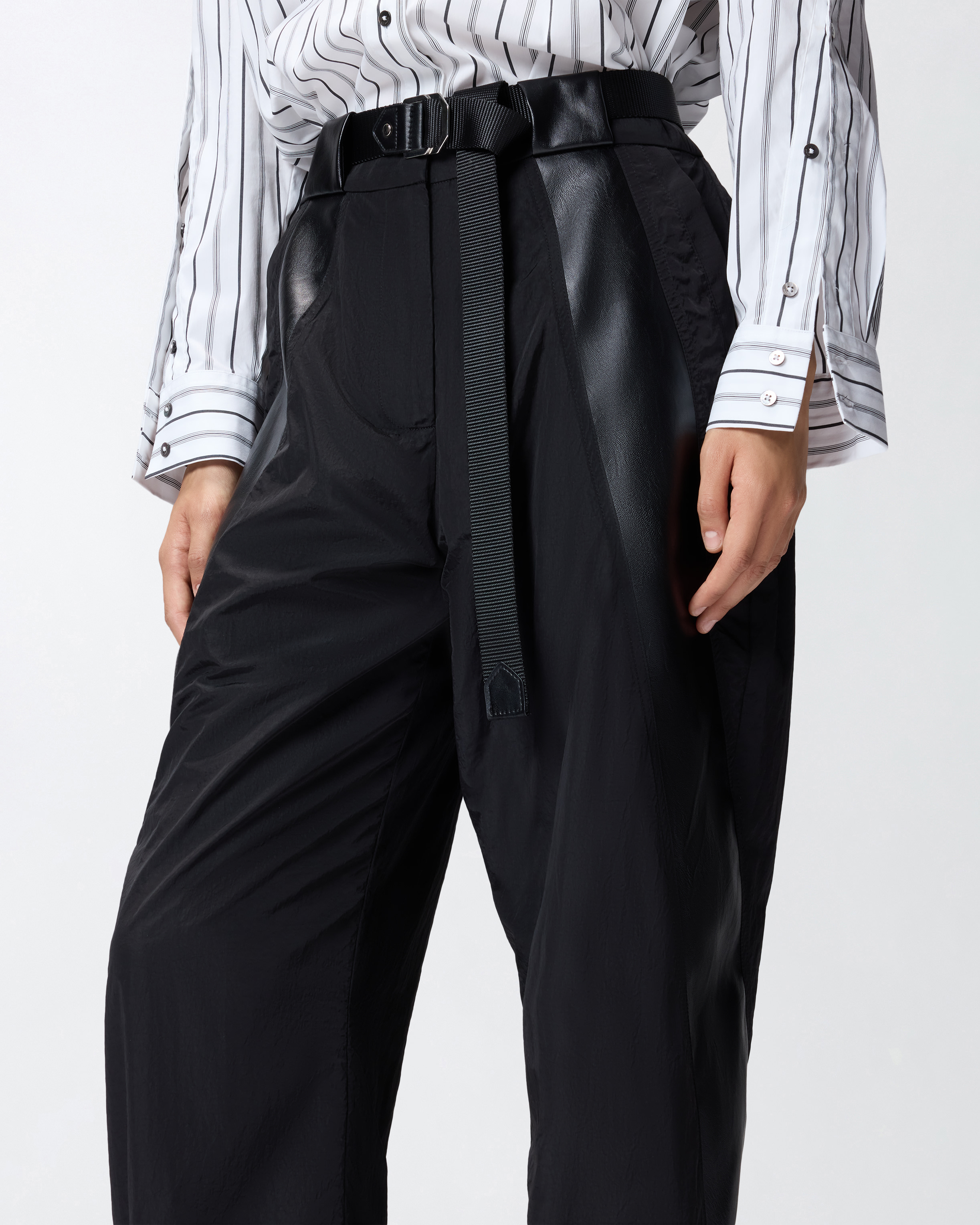 Pinko Black Trousers In Technical Canvas With Coated Fabric Details In Black