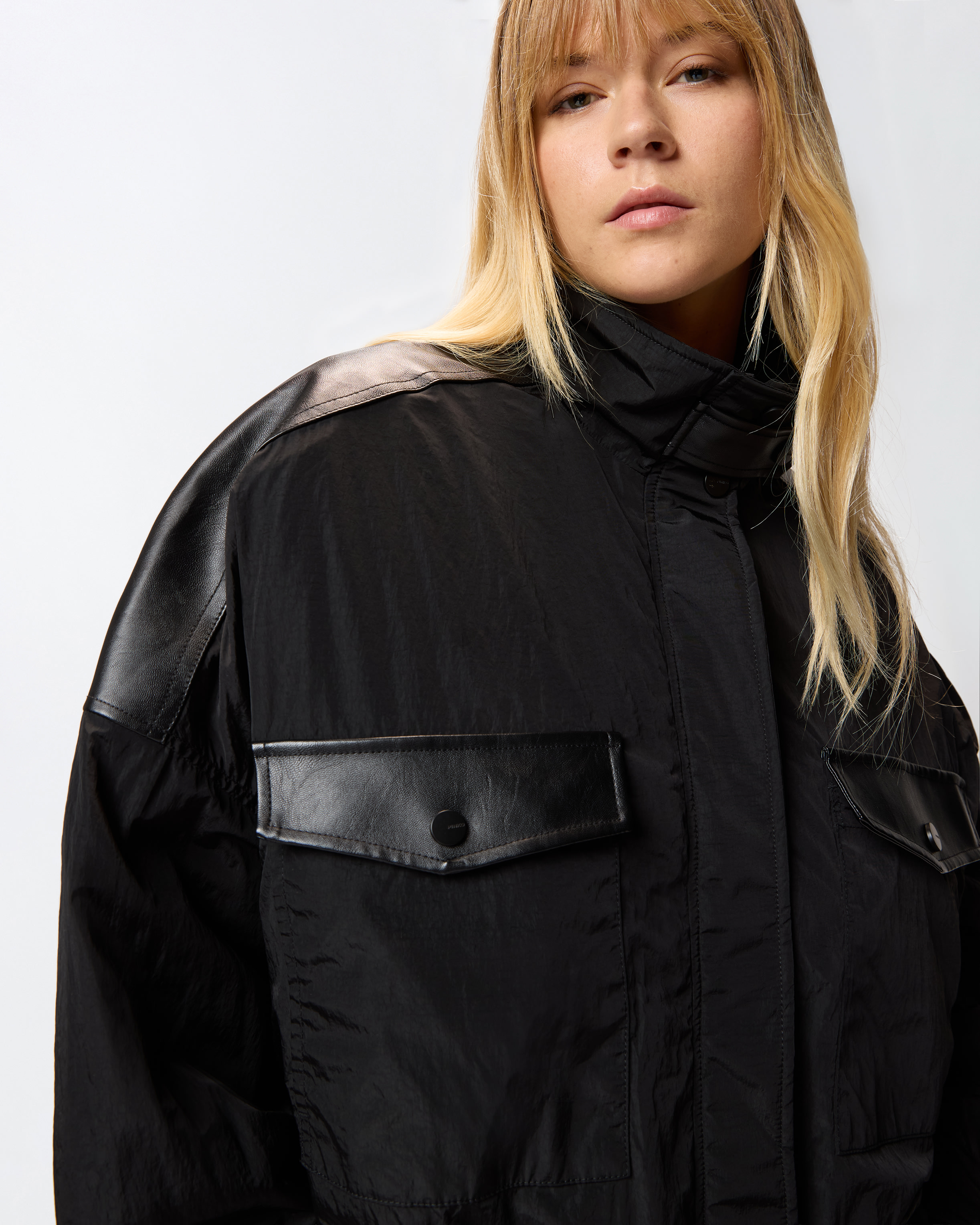 Black jacket with adjustable drawstring 2