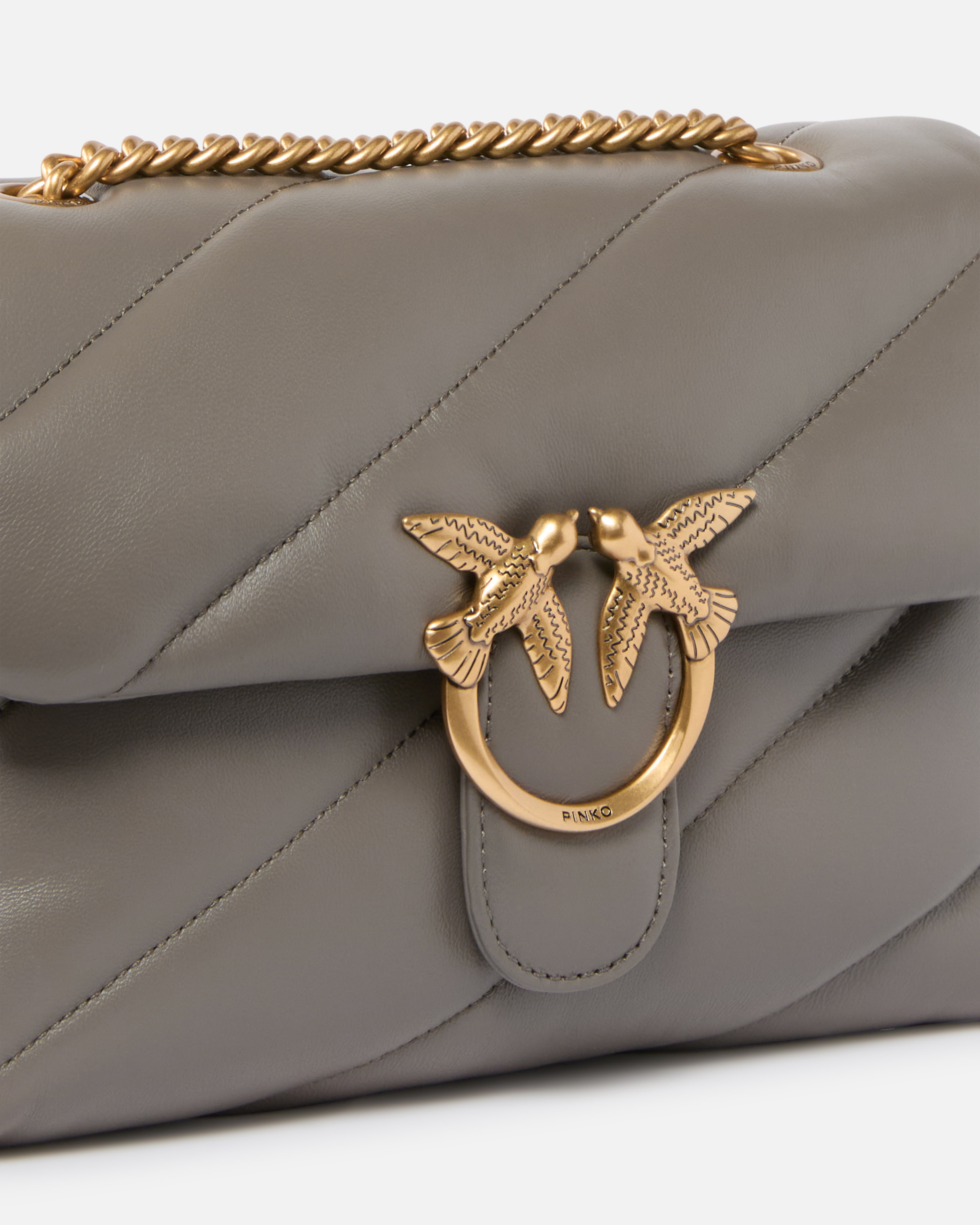 Classic Love Bag Puff Maxi Quilt 手袋 2