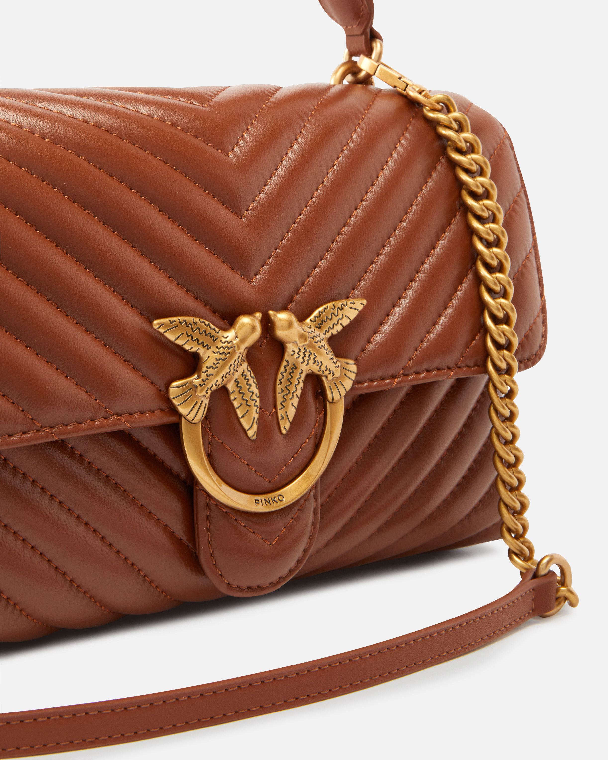 Borsa a mano e tracolla media Love Bag Puff in nappa chevron 2